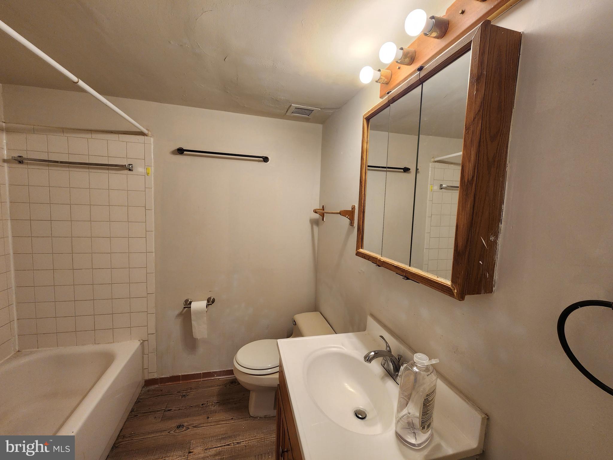 BLADENSBURG - Residential