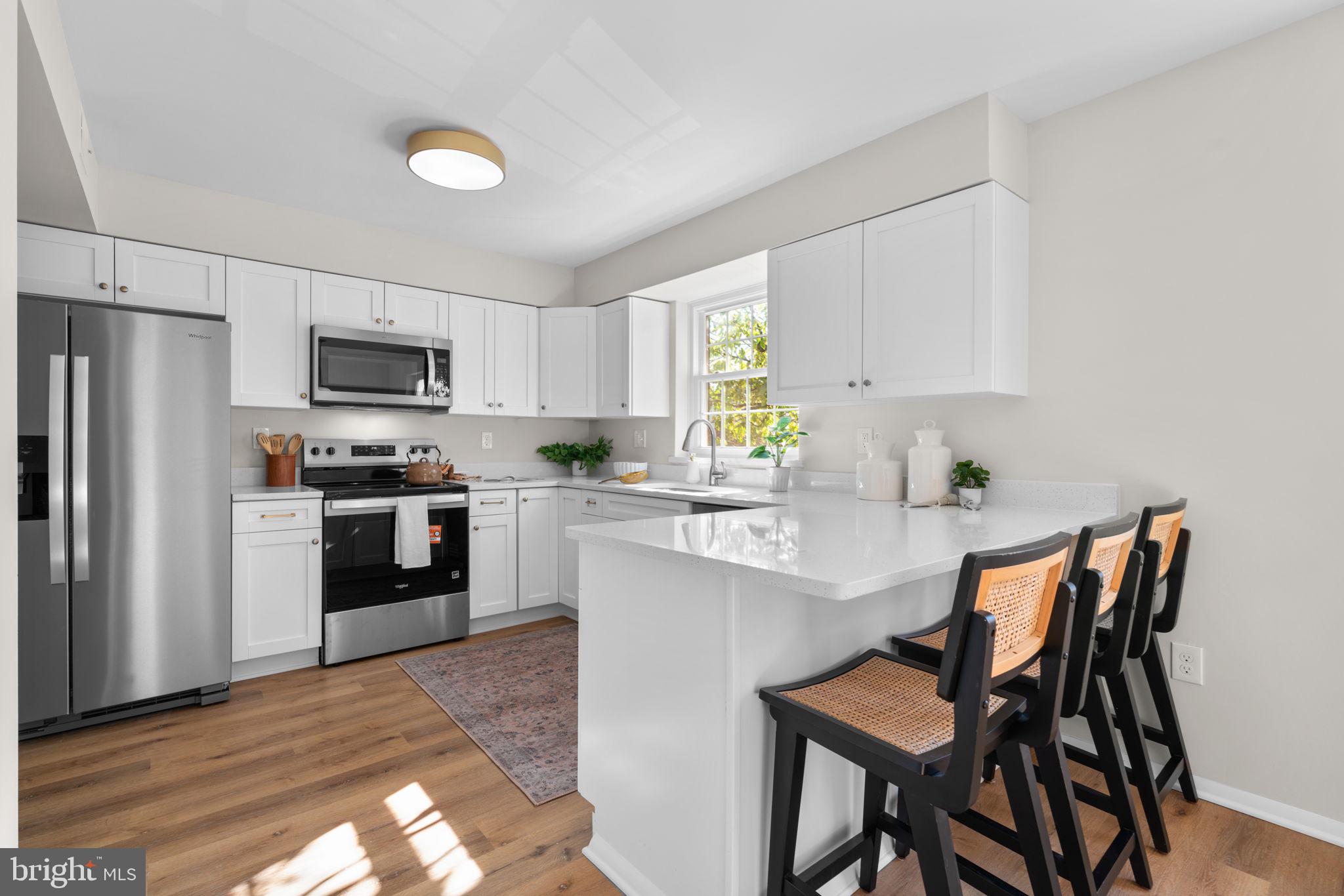 VILLAGE OF HICKORY RIDGE - Residential