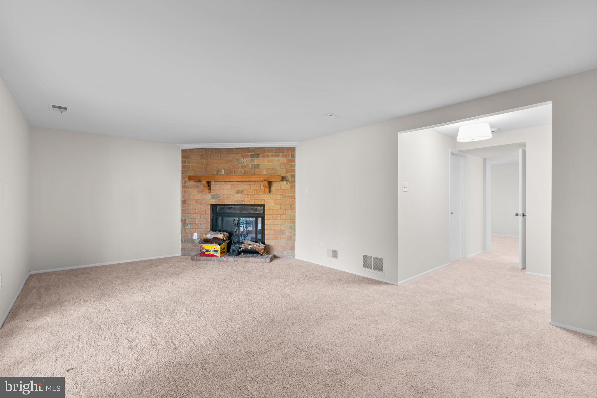 VILLAGE OF HICKORY RIDGE - Residential