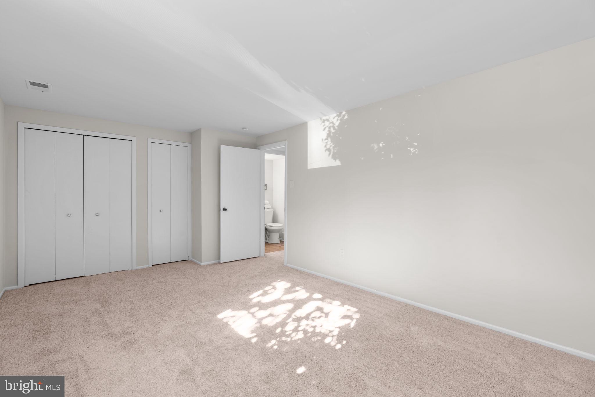 VILLAGE OF HICKORY RIDGE - Residential