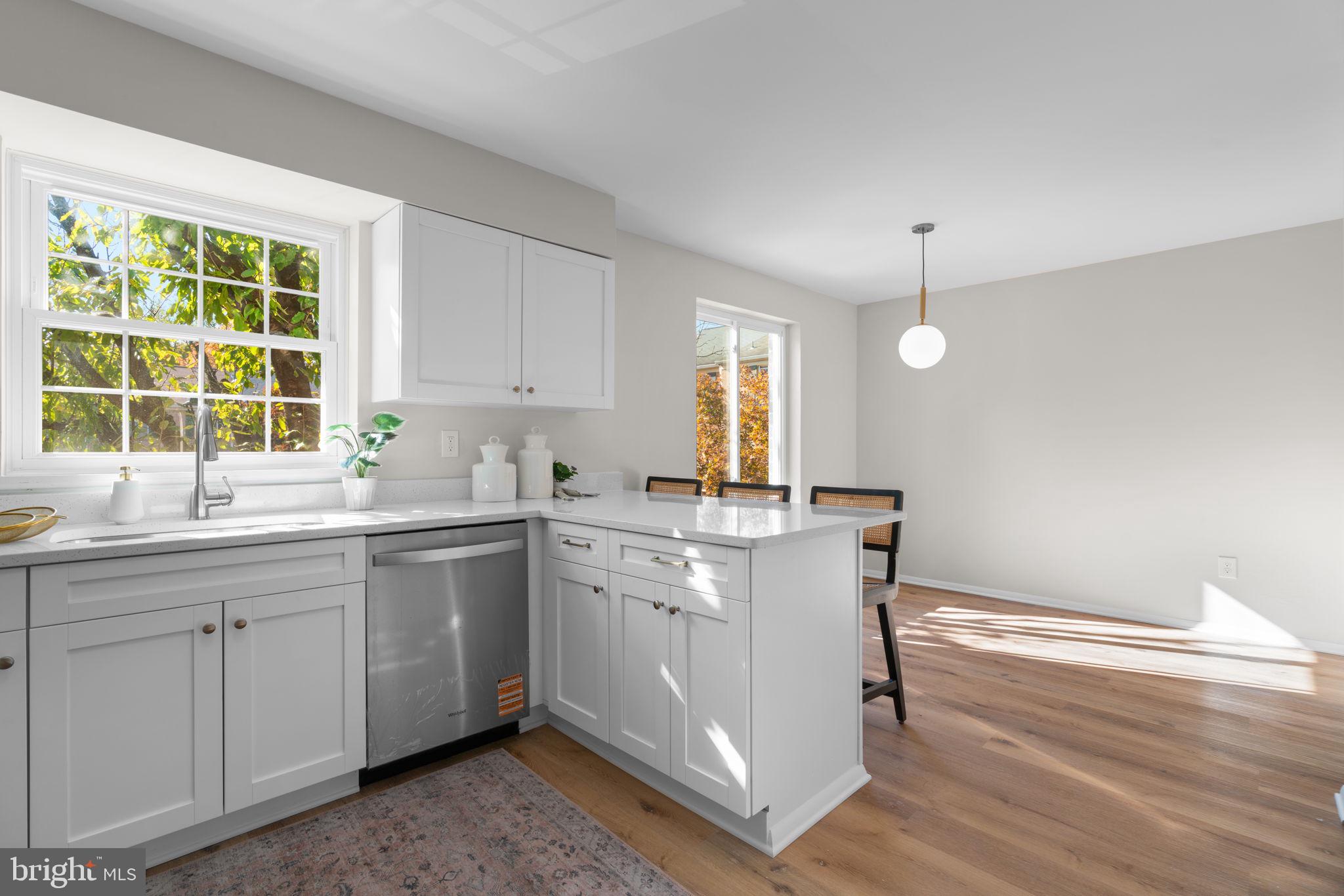 VILLAGE OF HICKORY RIDGE - Residential