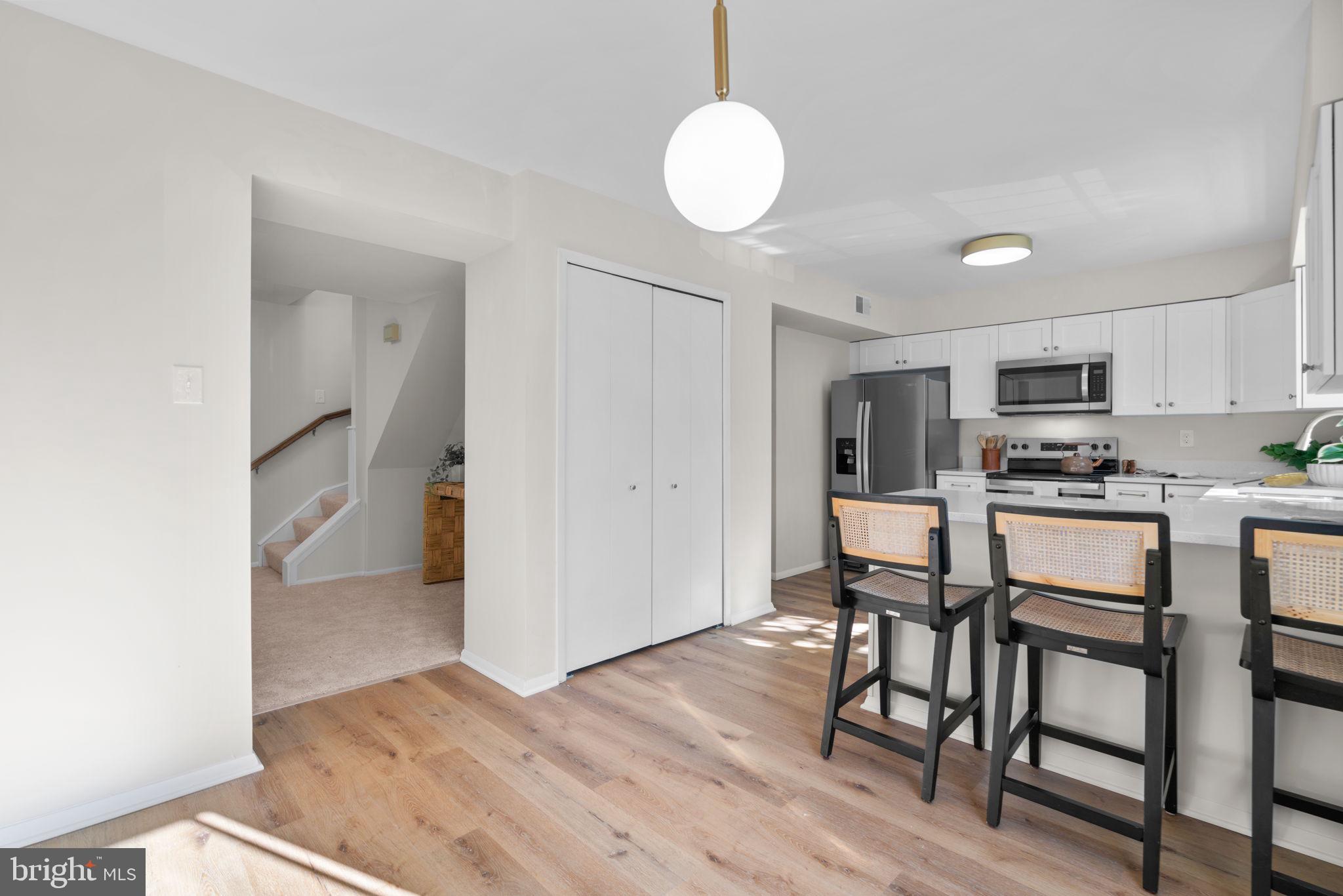 VILLAGE OF HICKORY RIDGE - Residential