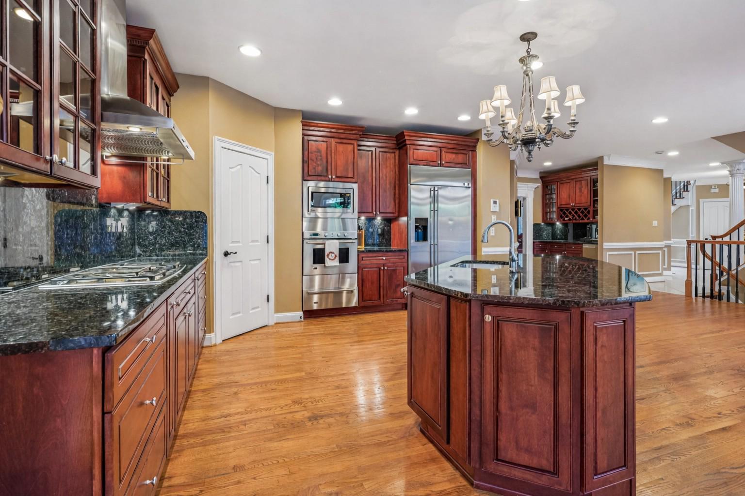 HERITAGE WALK - Residential