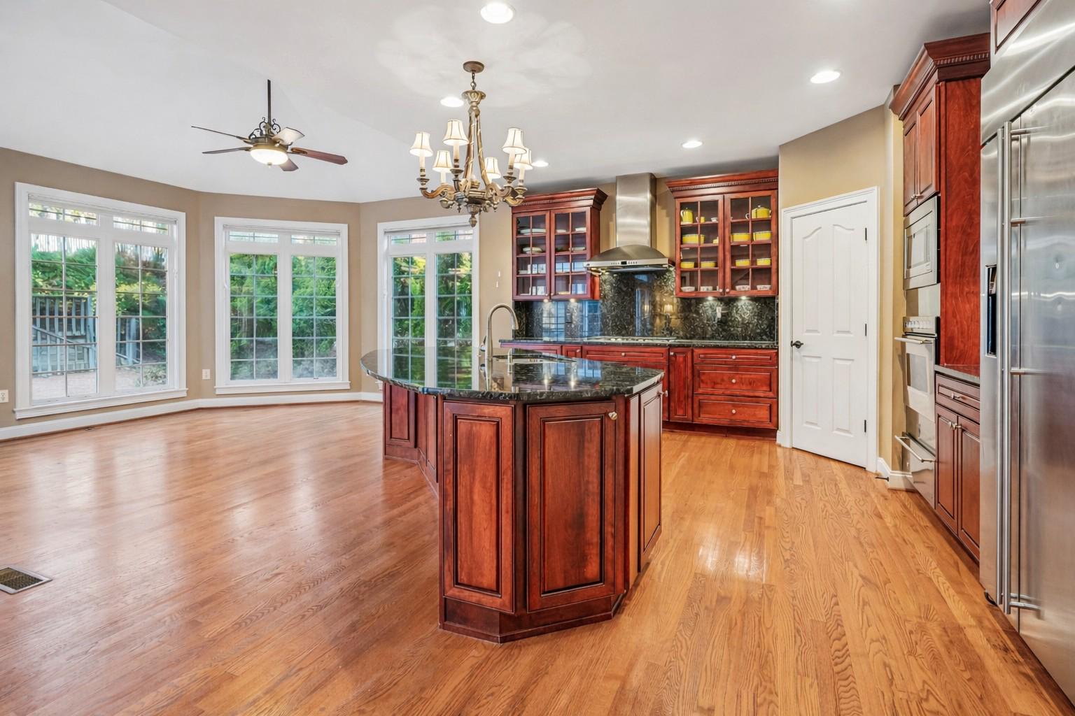 HERITAGE WALK - Residential