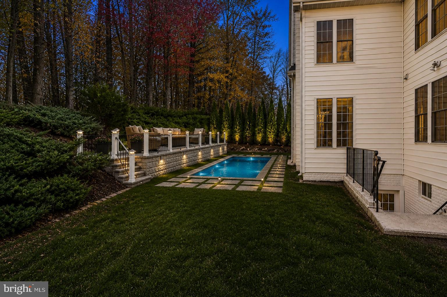 HERITAGE WALK - Residential