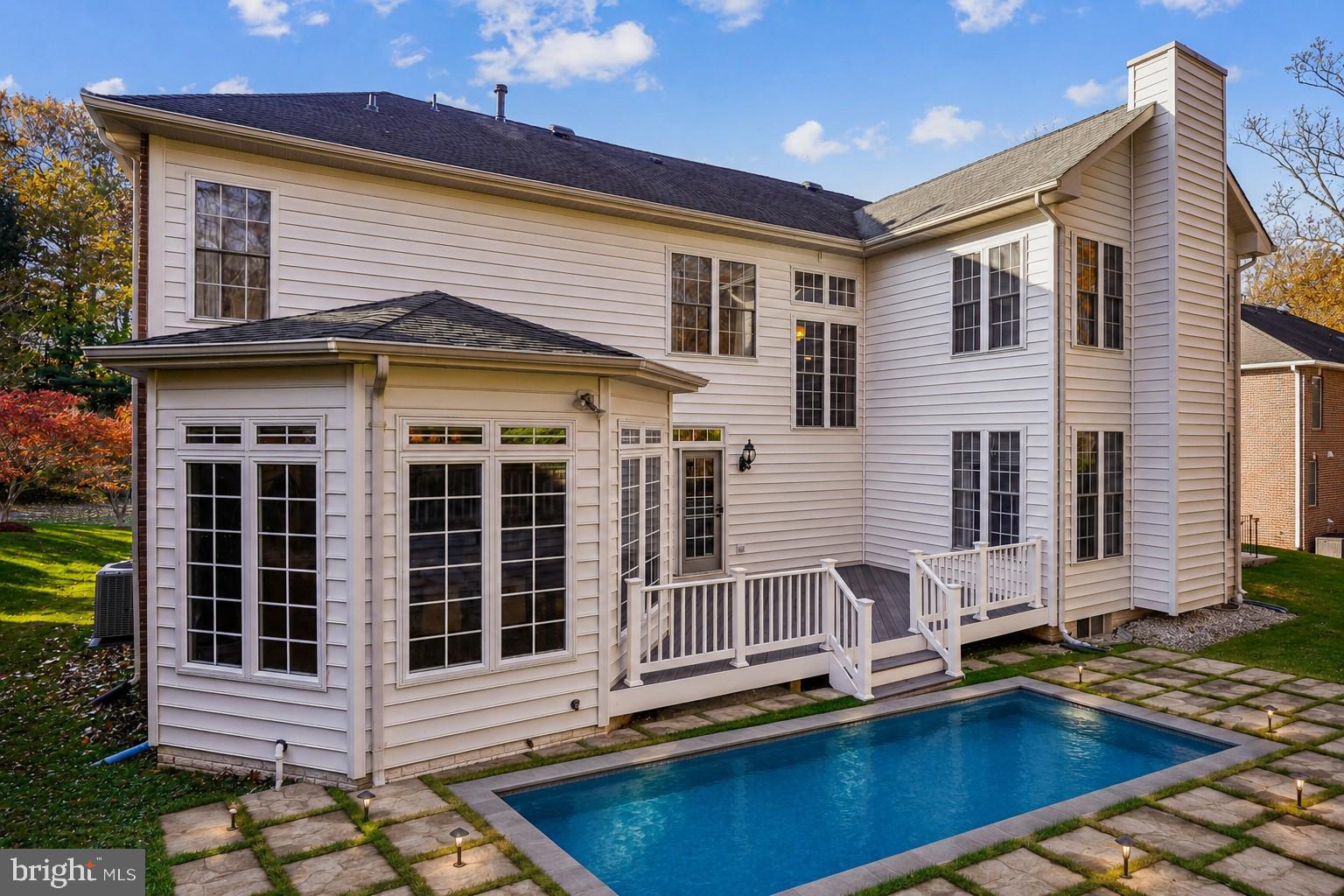 HERITAGE WALK - Residential