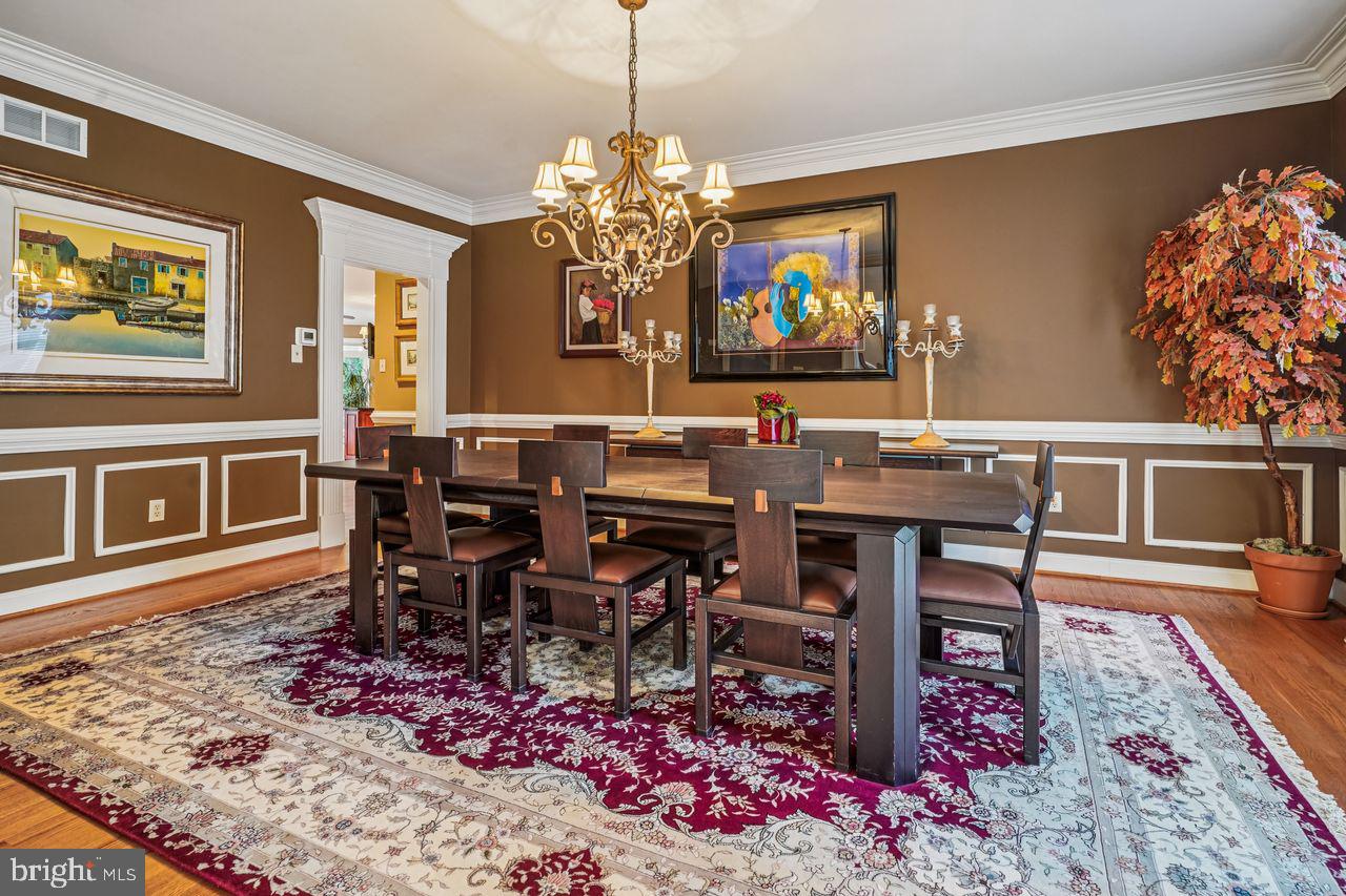 HERITAGE WALK - Residential