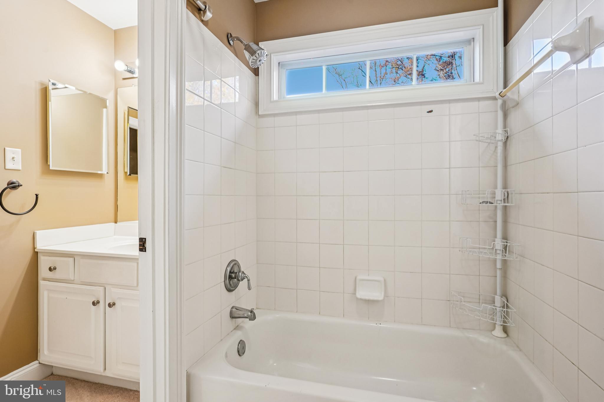 HERITAGE WALK - Residential