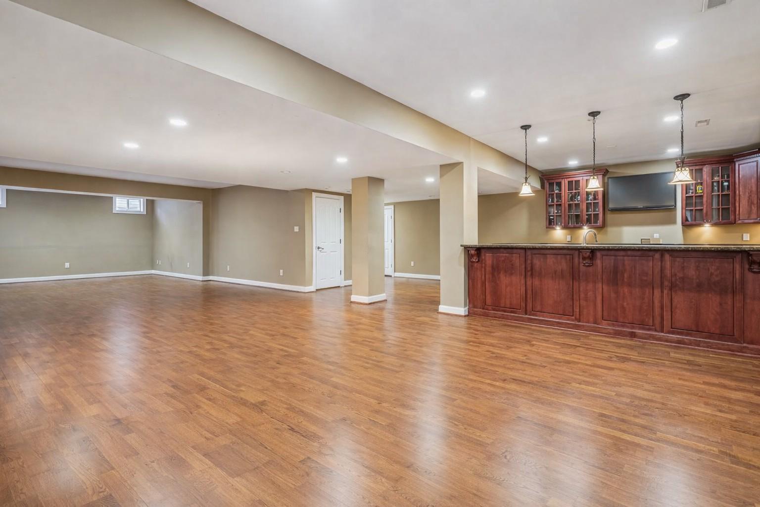 HERITAGE WALK - Residential