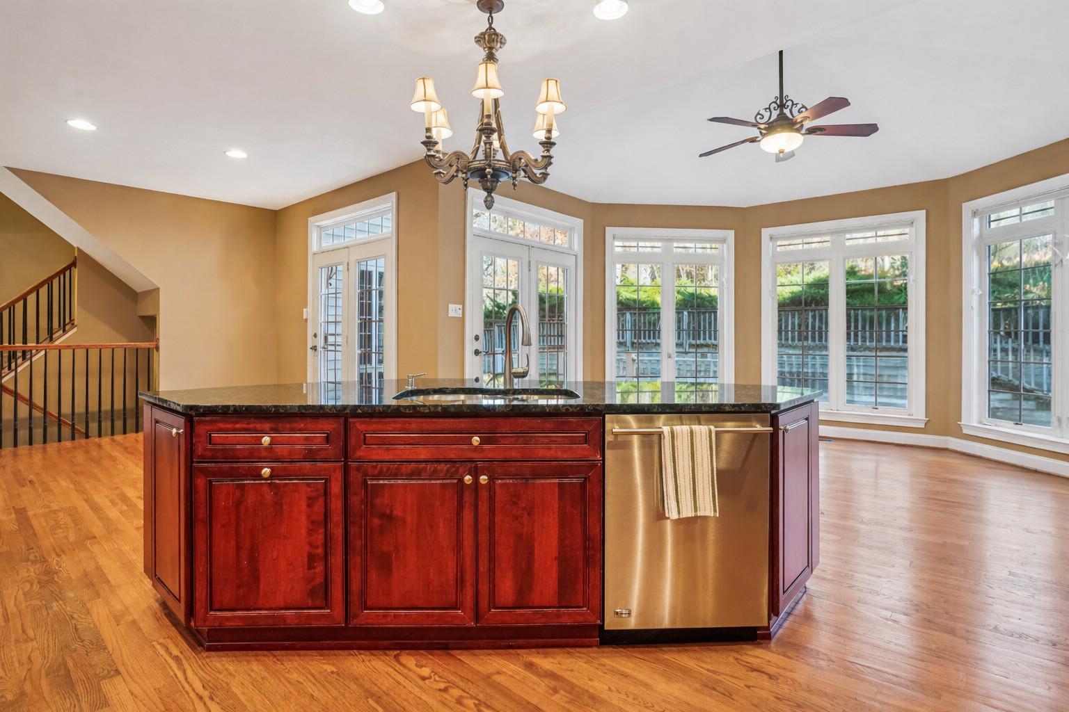 HERITAGE WALK - Residential