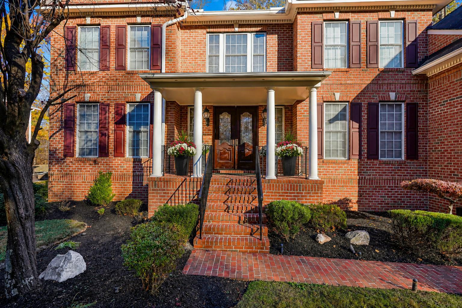 HERITAGE WALK - Residential