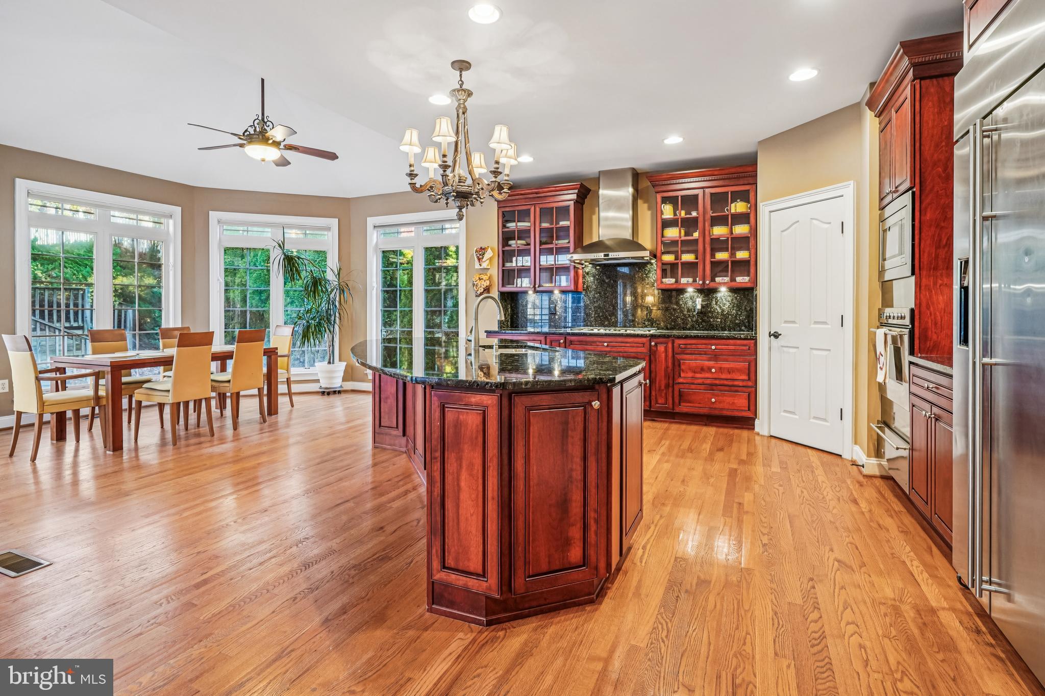 HERITAGE WALK - Residential