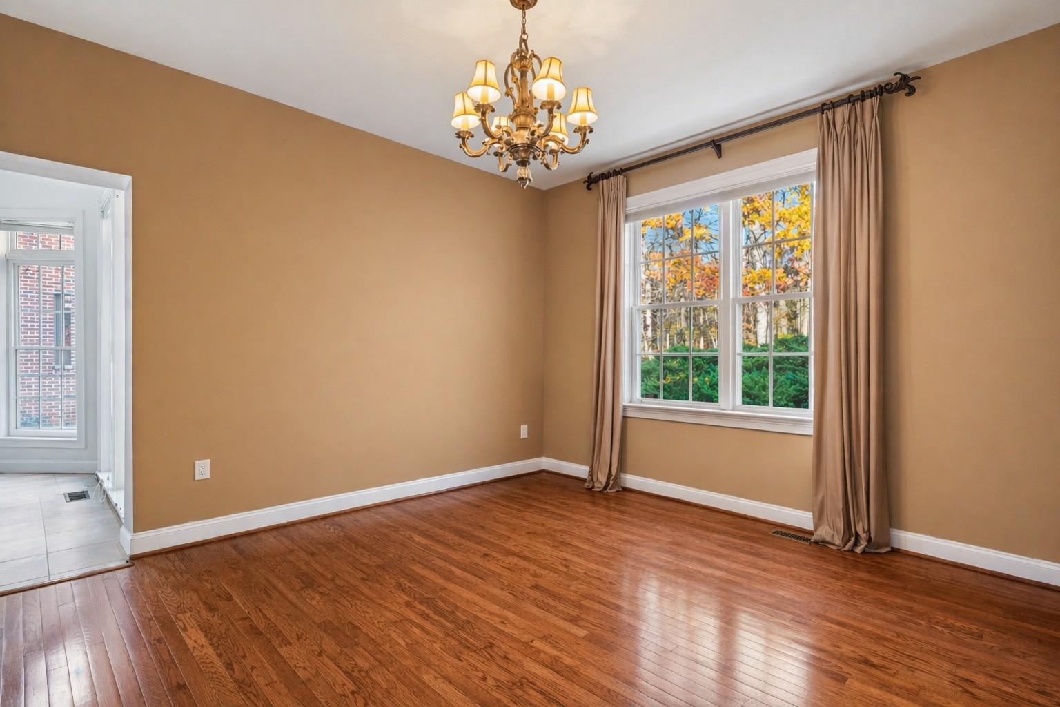 HERITAGE WALK - Residential