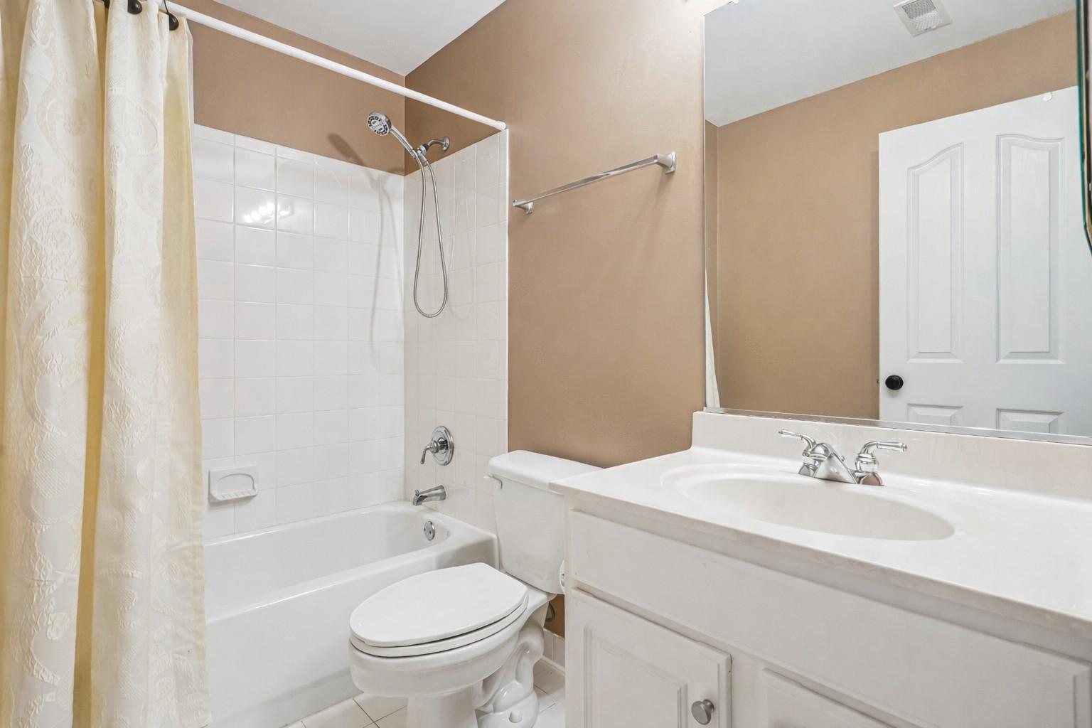 HERITAGE WALK - Residential