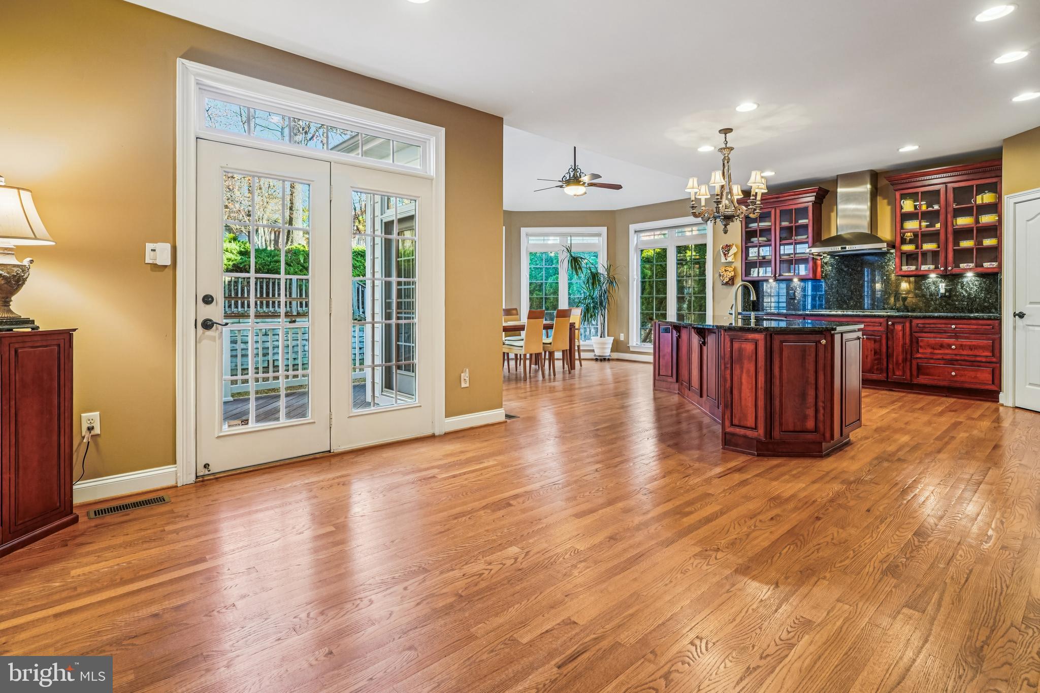 HERITAGE WALK - Residential