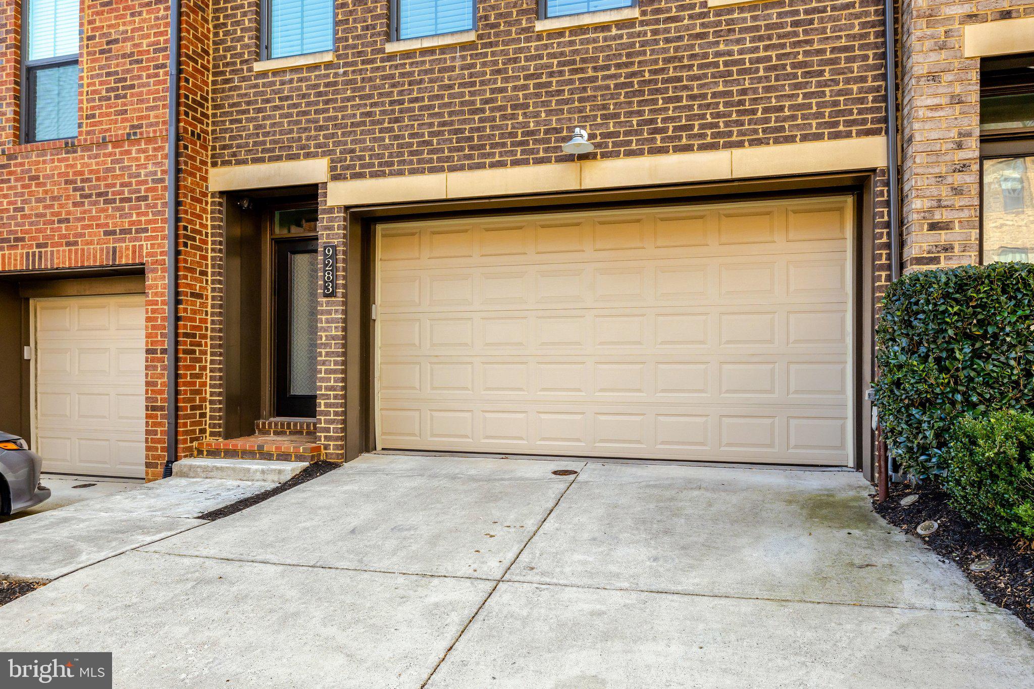 9283 WOOD VIOLET COURT