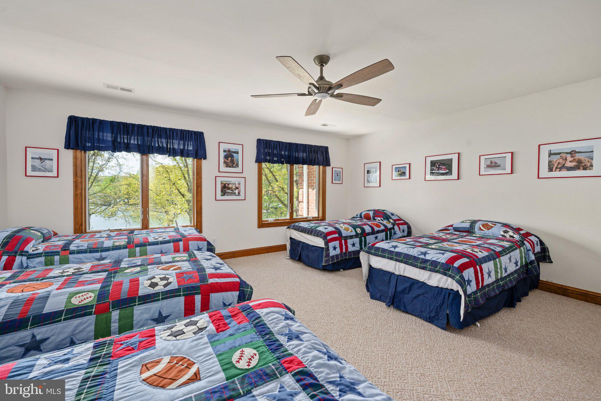 WYNDEMERE - Residential