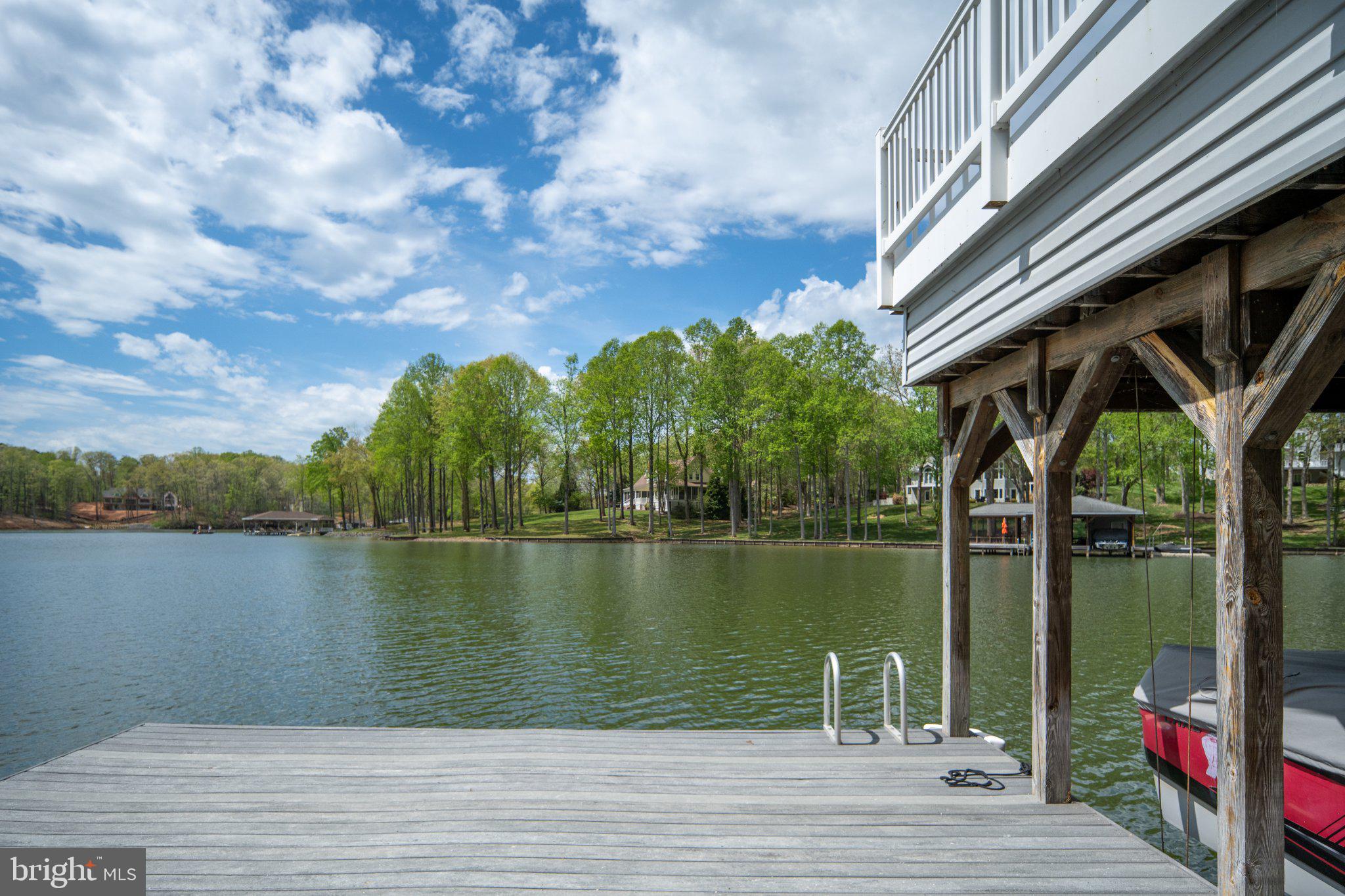 WYNDEMERE - Residential