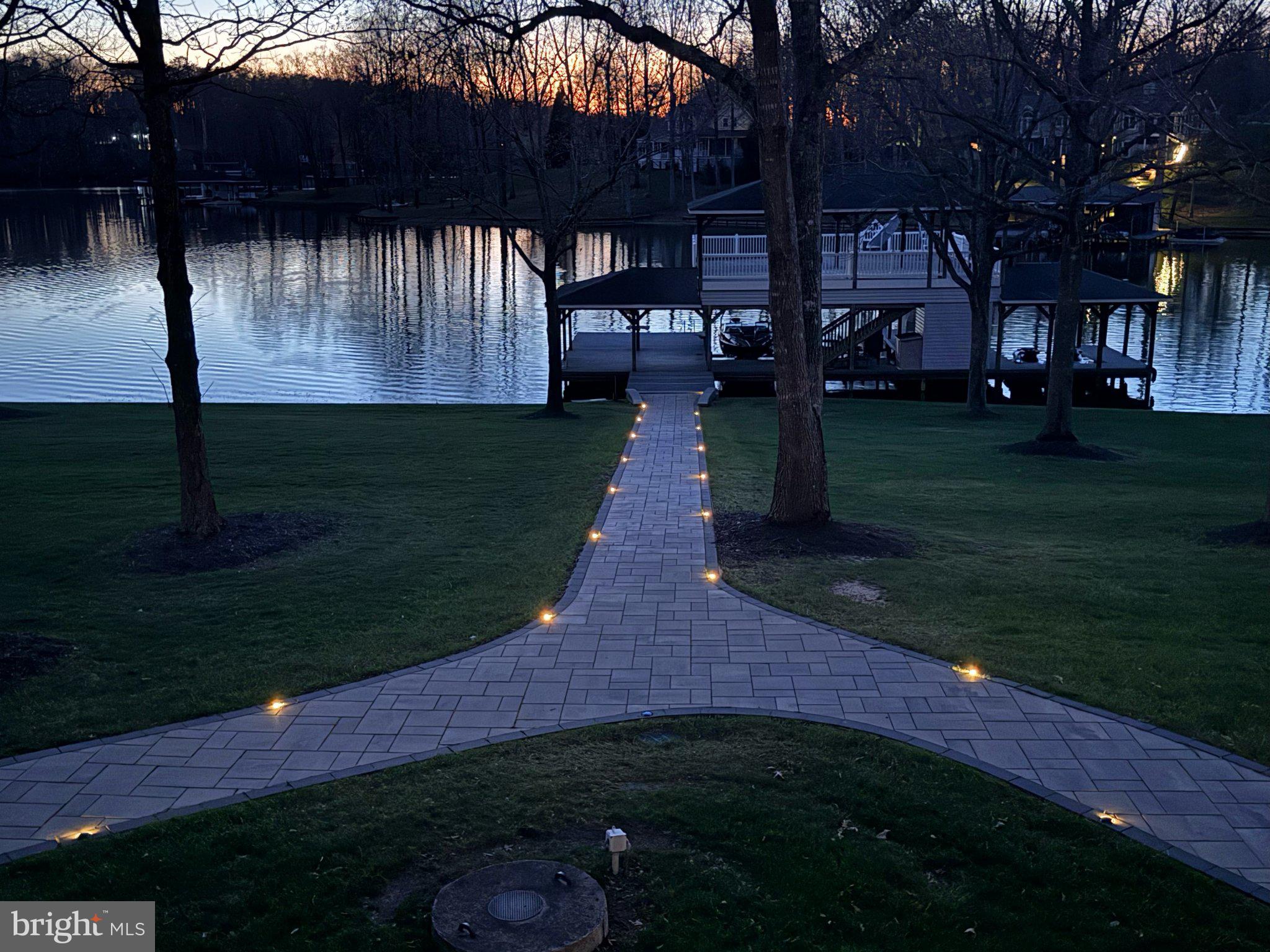 WYNDEMERE - Residential