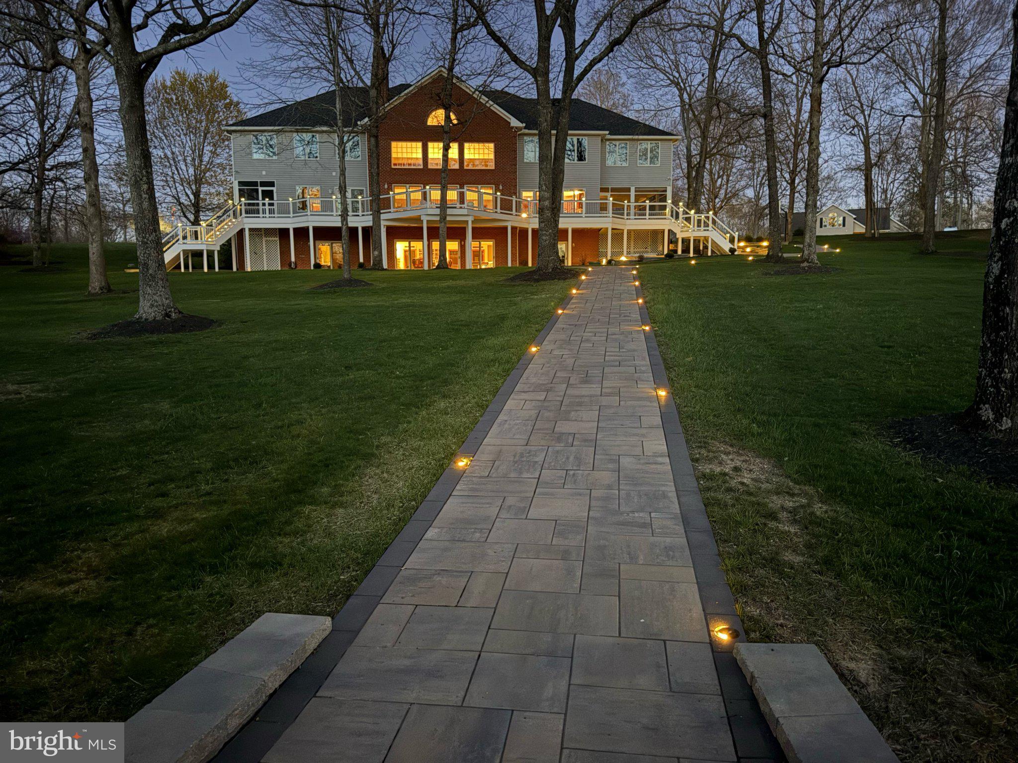 5404 BAZZANELLA DRIVE