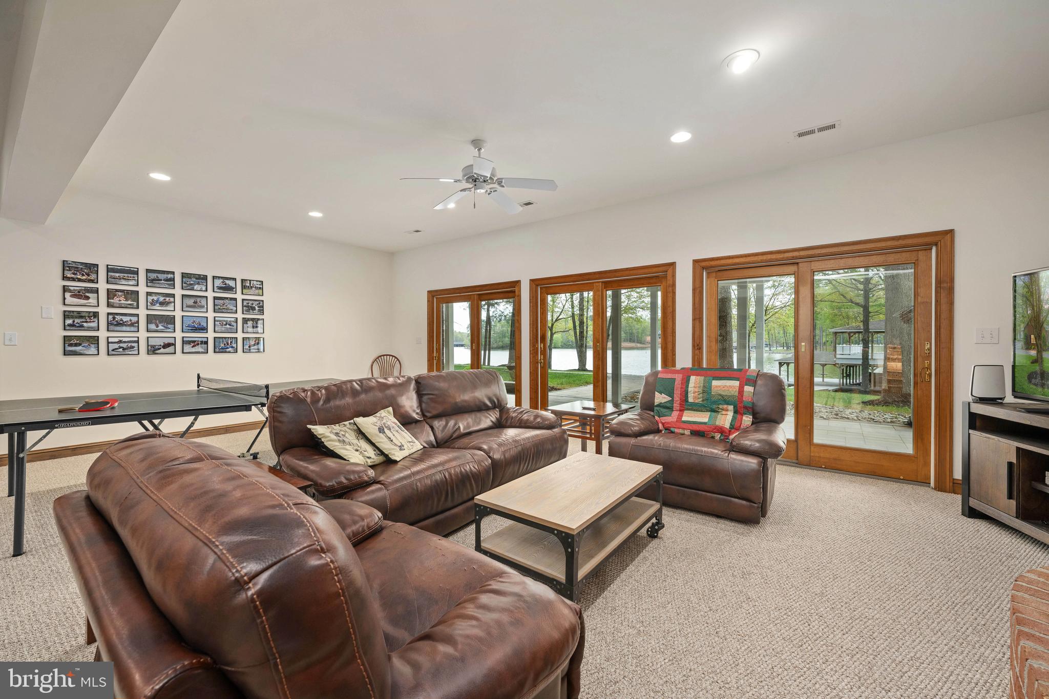 WYNDEMERE - Residential