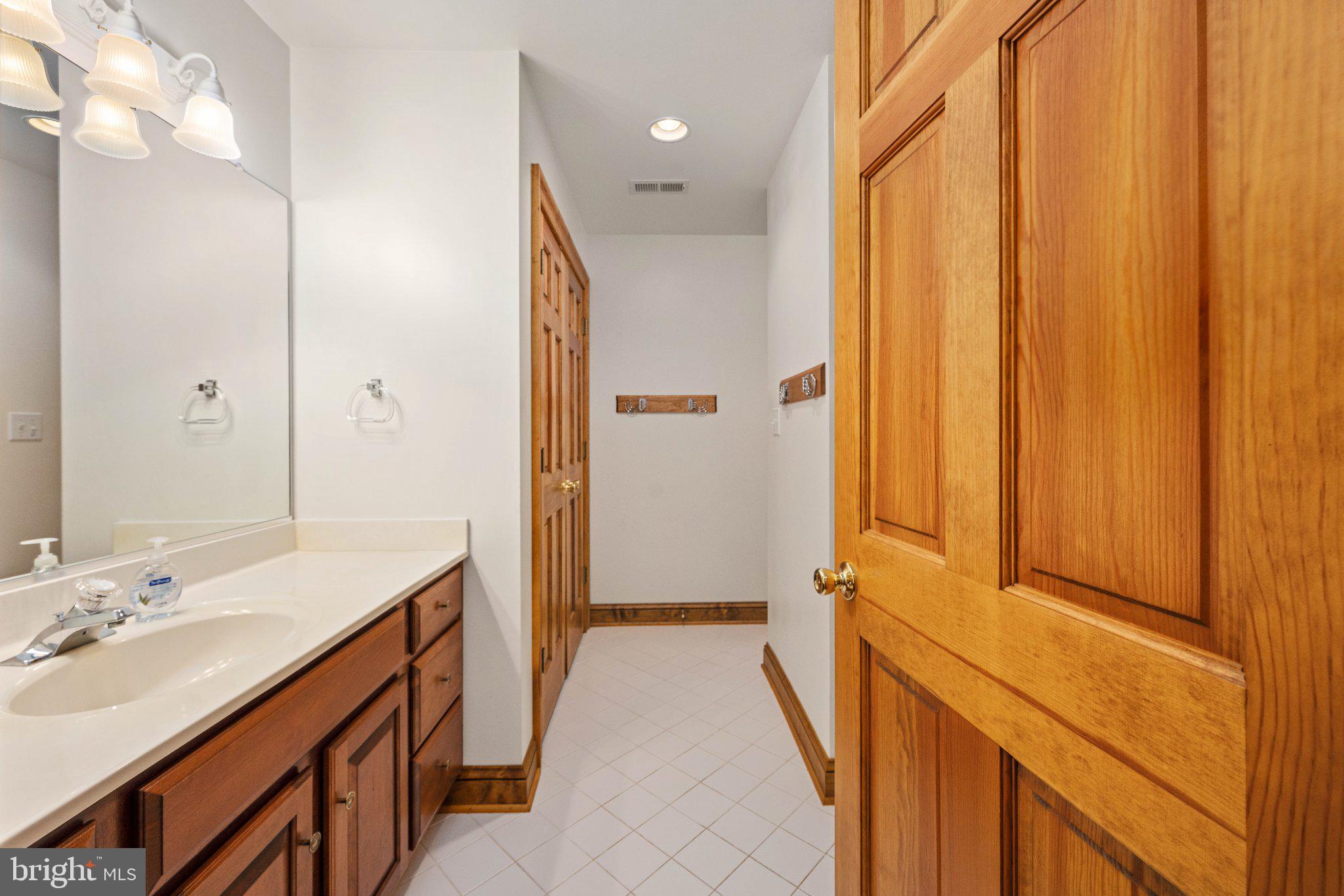 WYNDEMERE - Residential