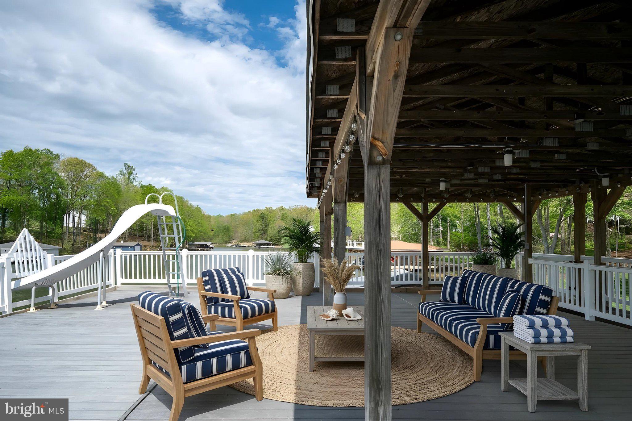 WYNDEMERE - Residential