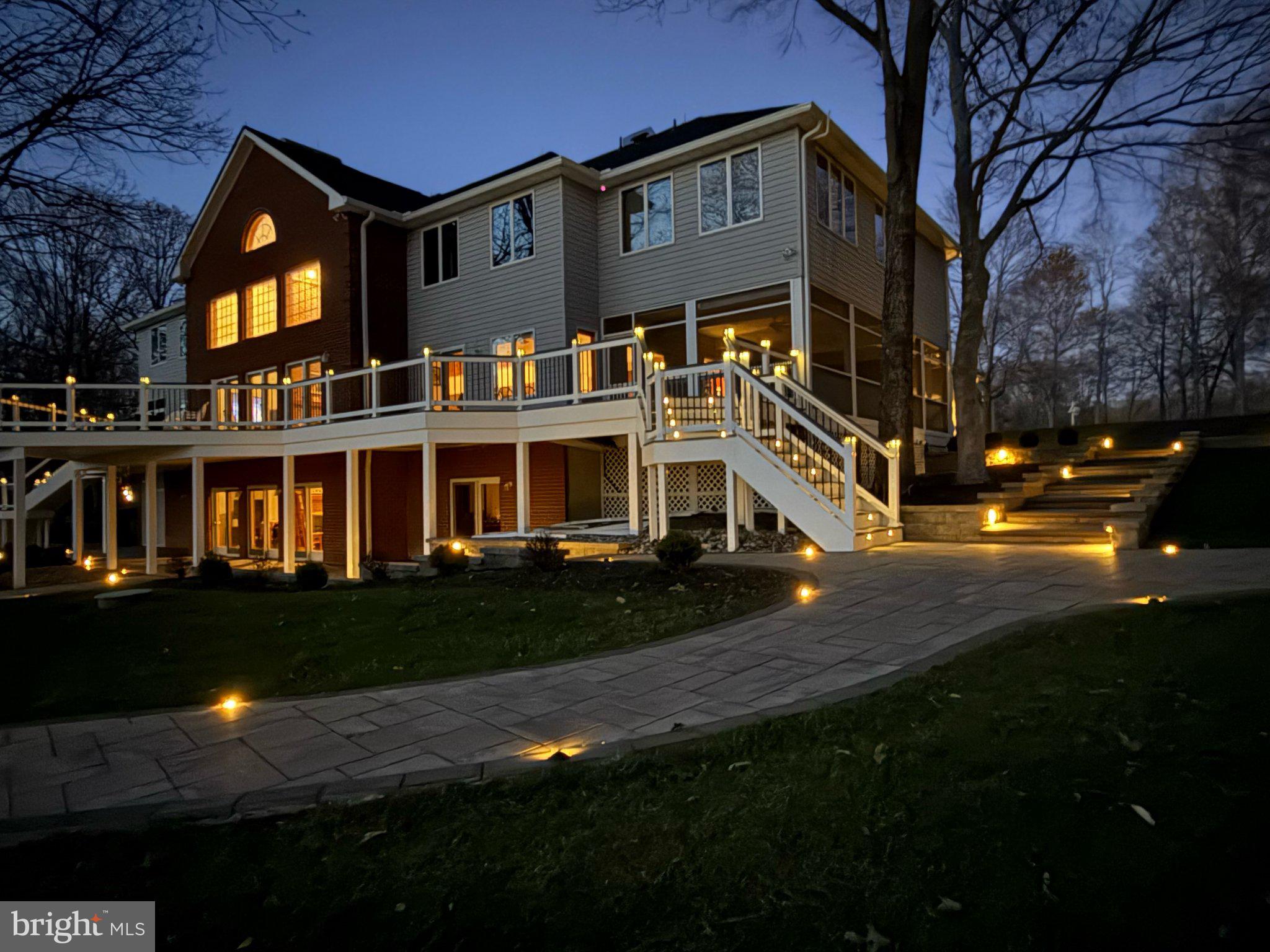 5404 BAZZANELLA DRIVE