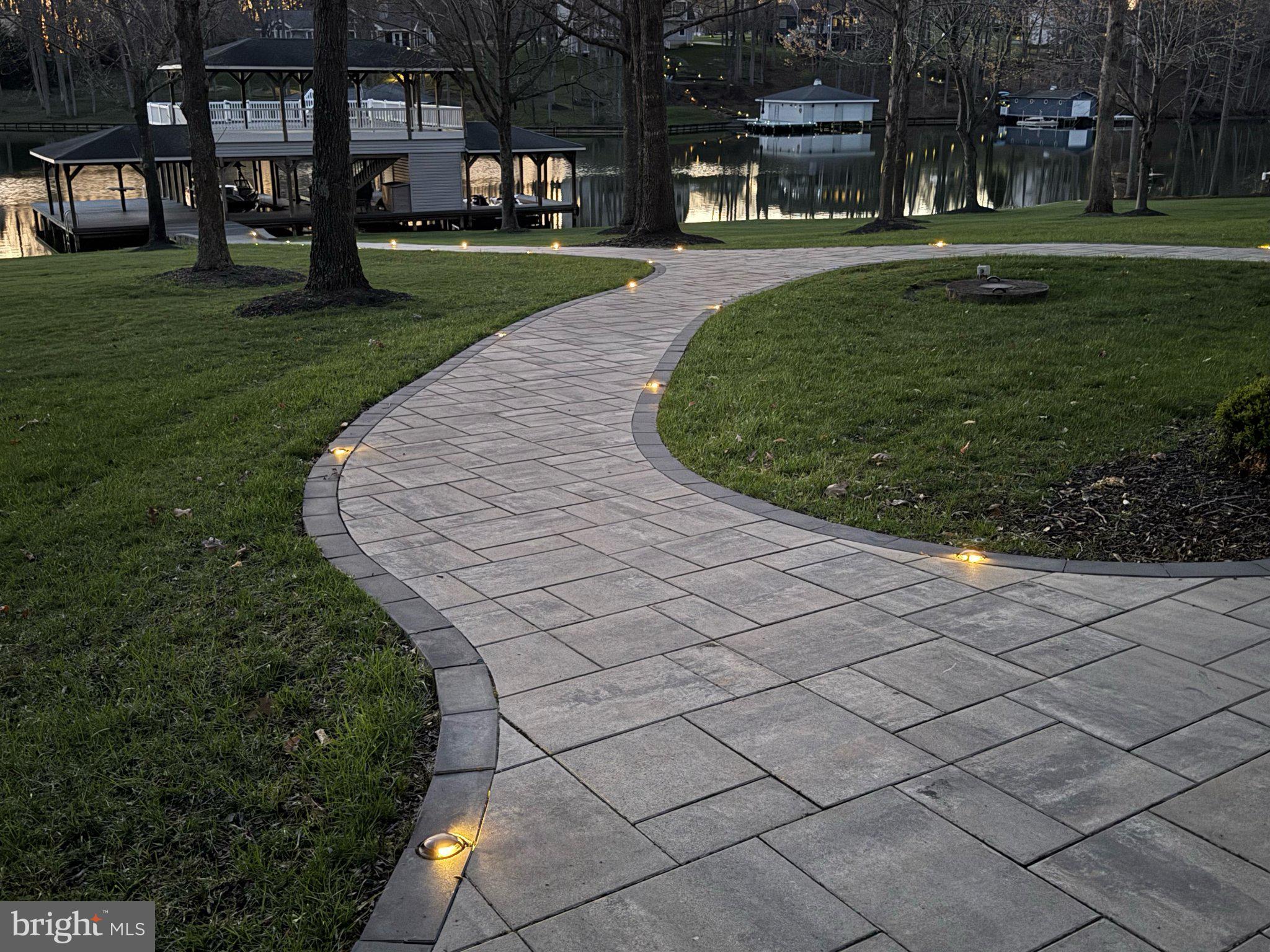 WYNDEMERE - Residential