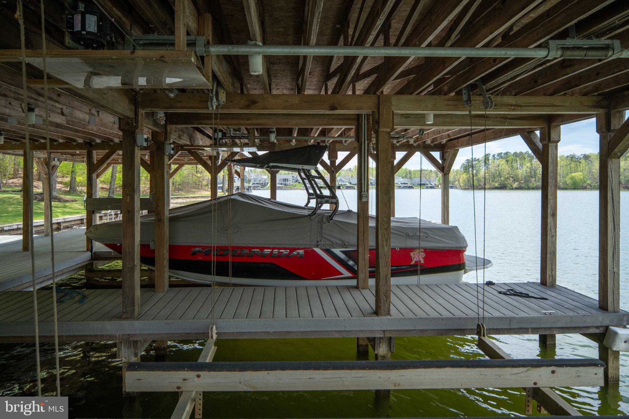 WYNDEMERE - Residential