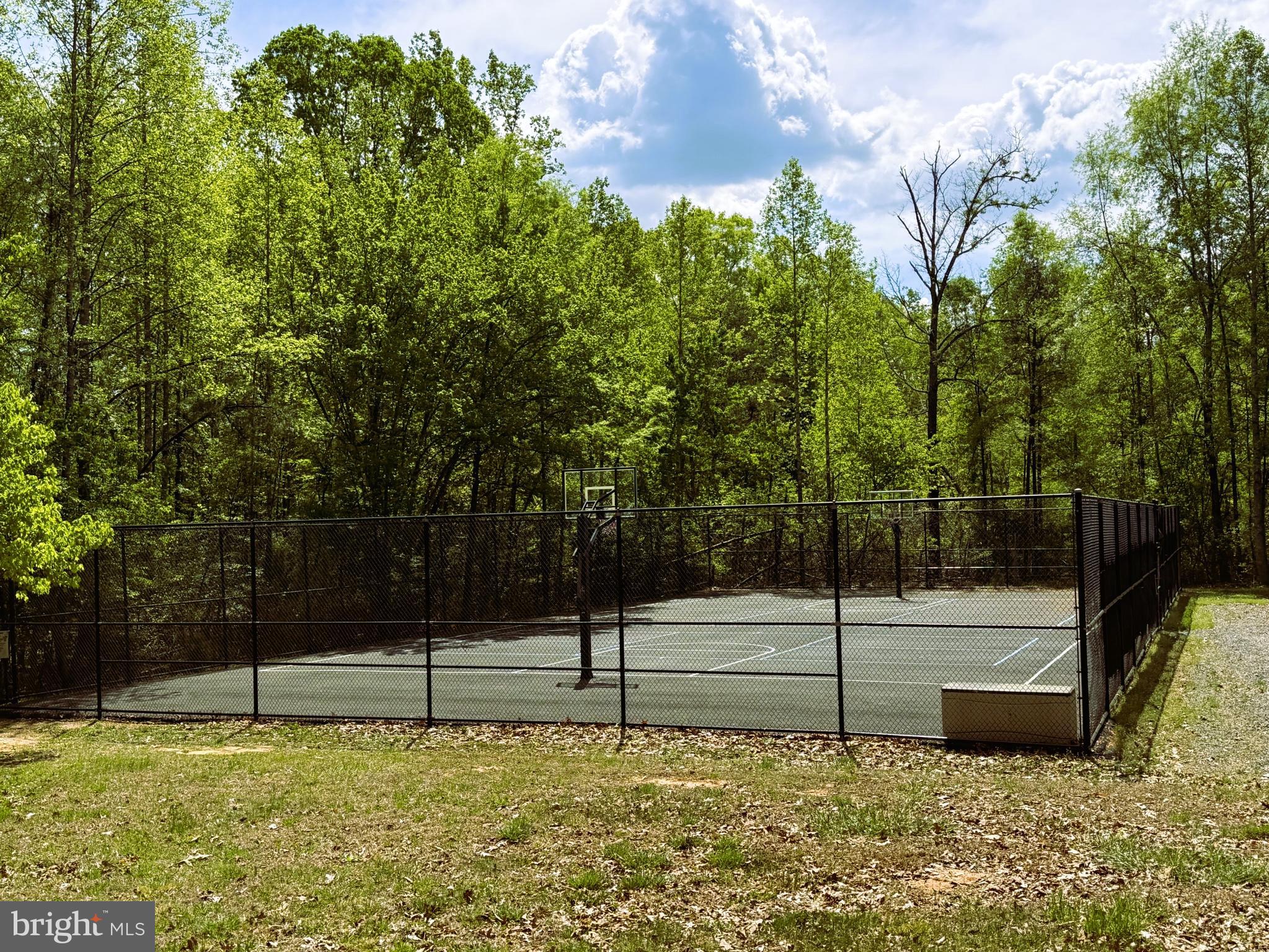 WYNDEMERE - Residential