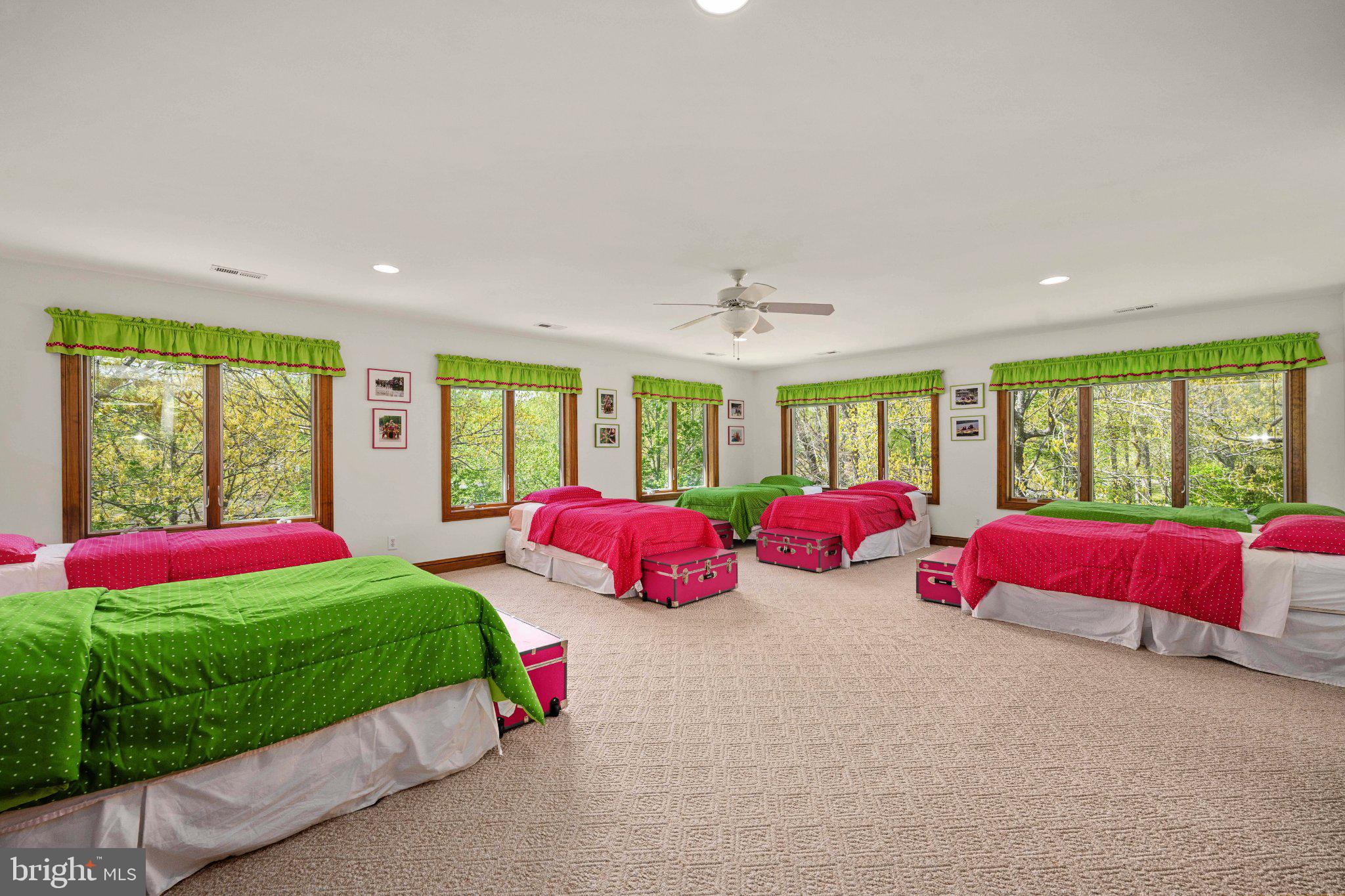 WYNDEMERE - Residential