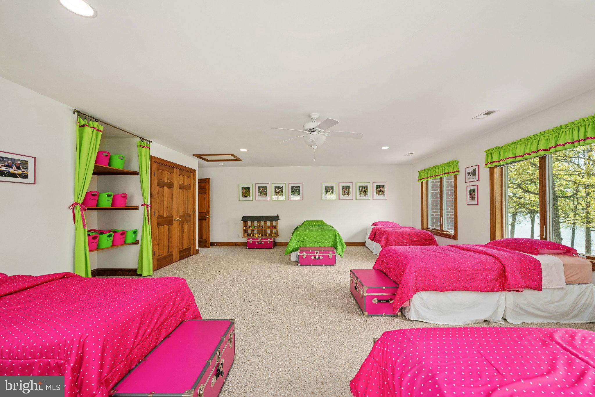 WYNDEMERE - Residential