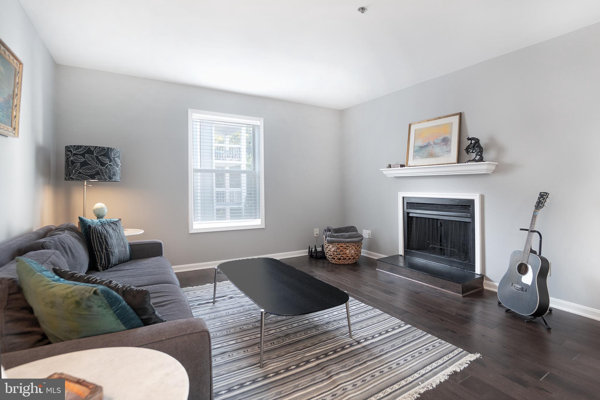 FOUR WINDS AT OAKTON - Residential