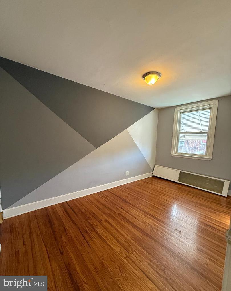 4240 SHEFFIELD AVENUE