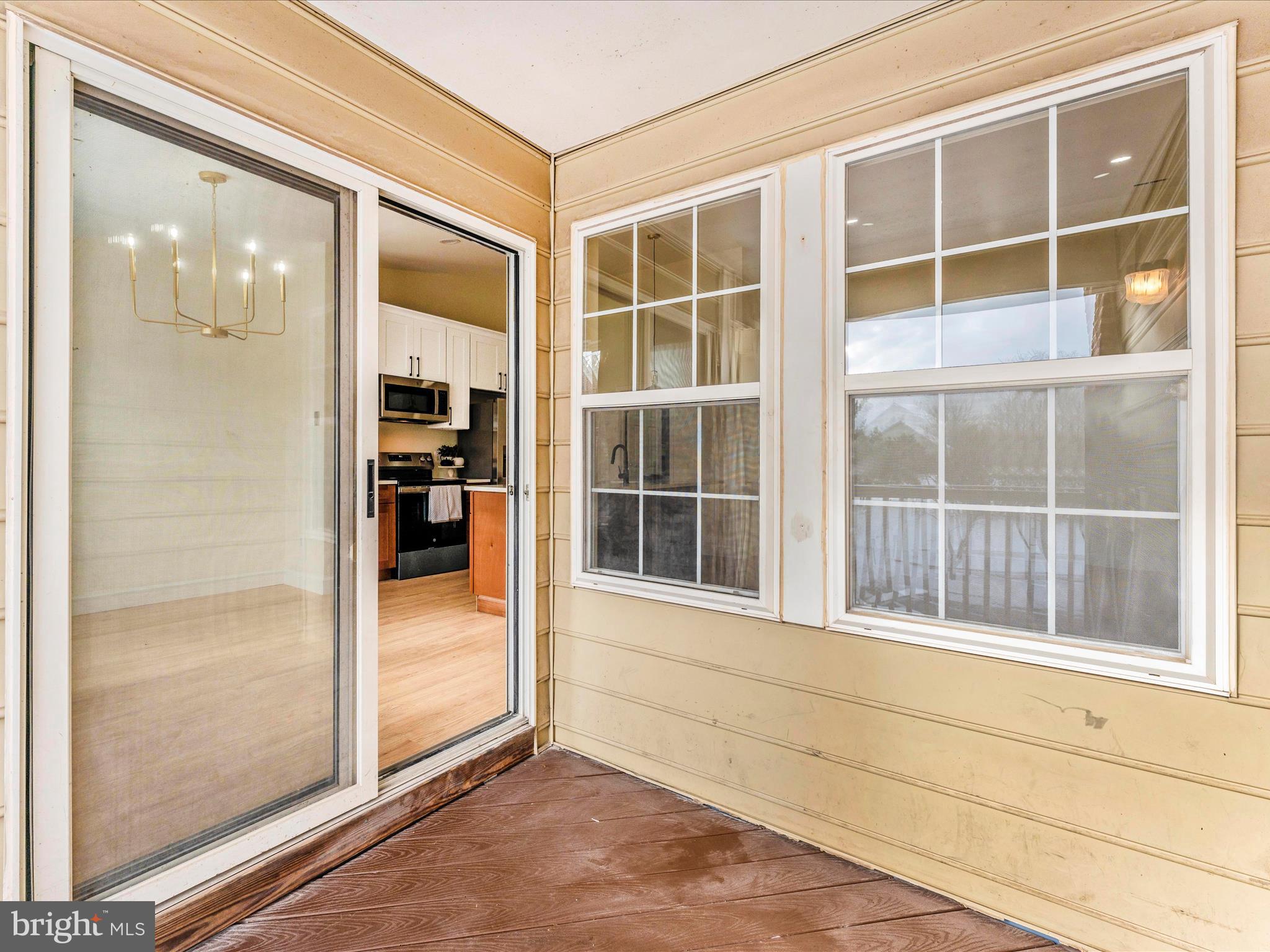 LAKETREE - Residential