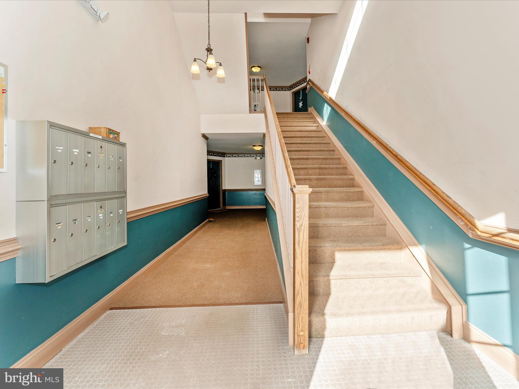 LAKETREE - Residential