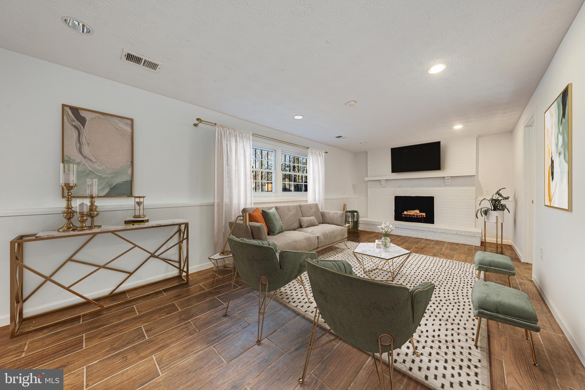 TANTALLON SOUTH - Residential Lease