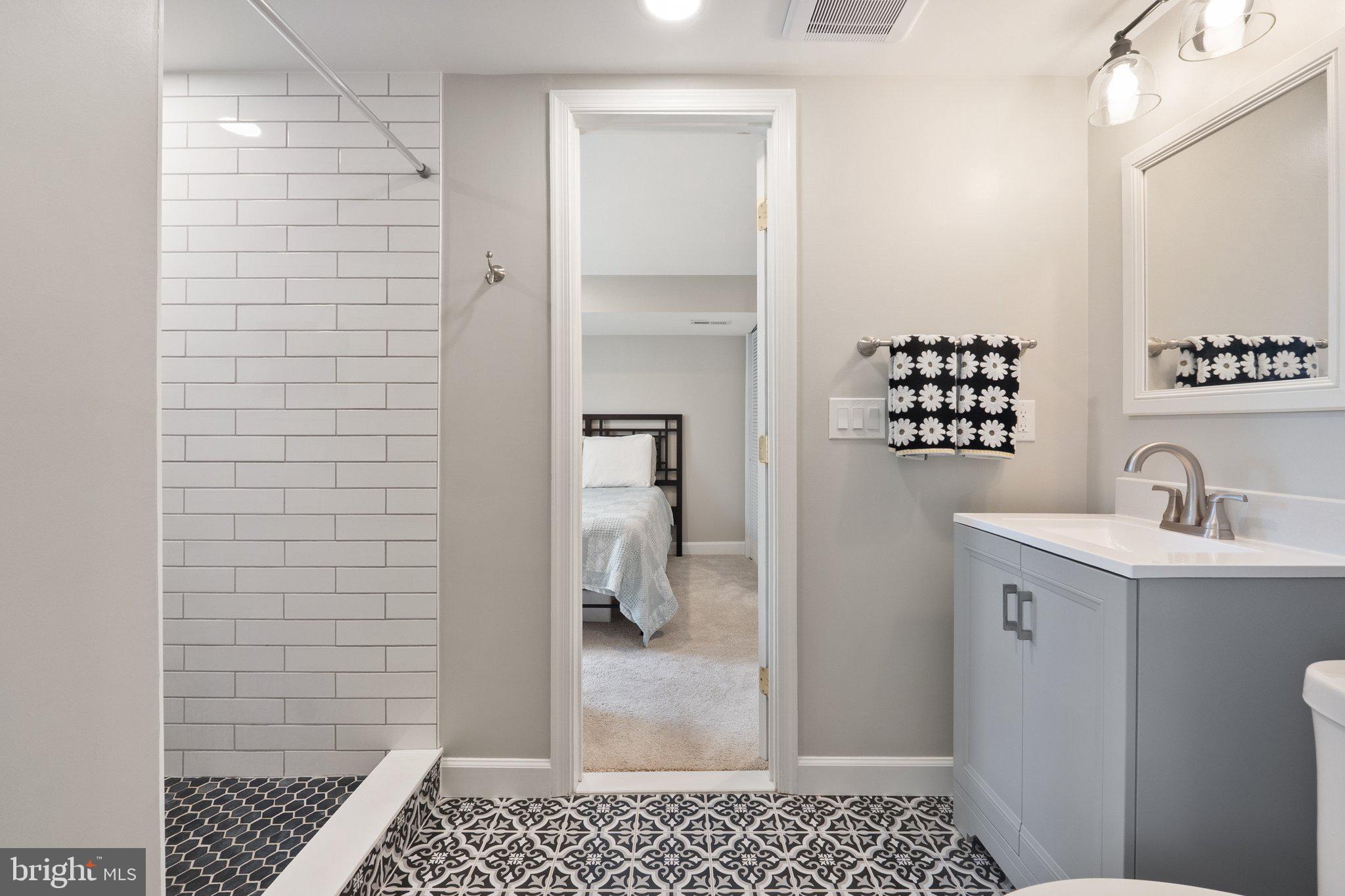 WATERFORD - Residential