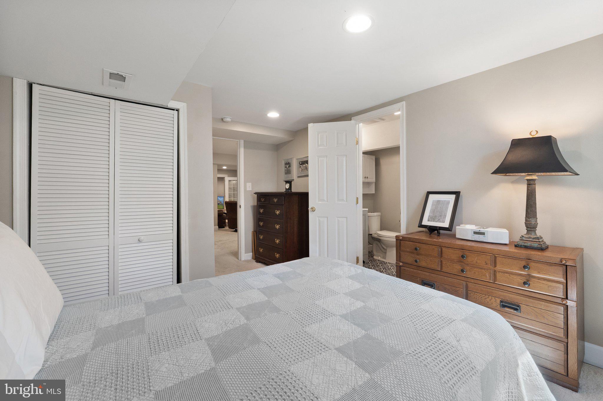 WATERFORD - Residential