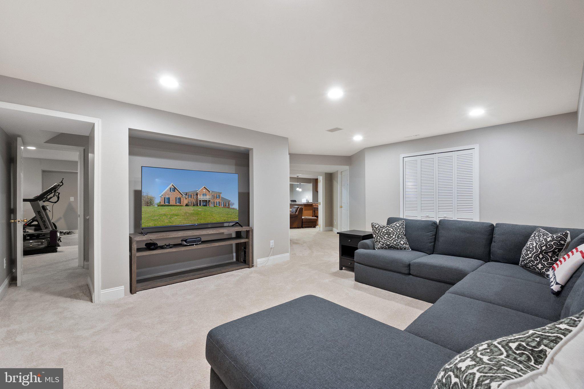 WATERFORD - Residential