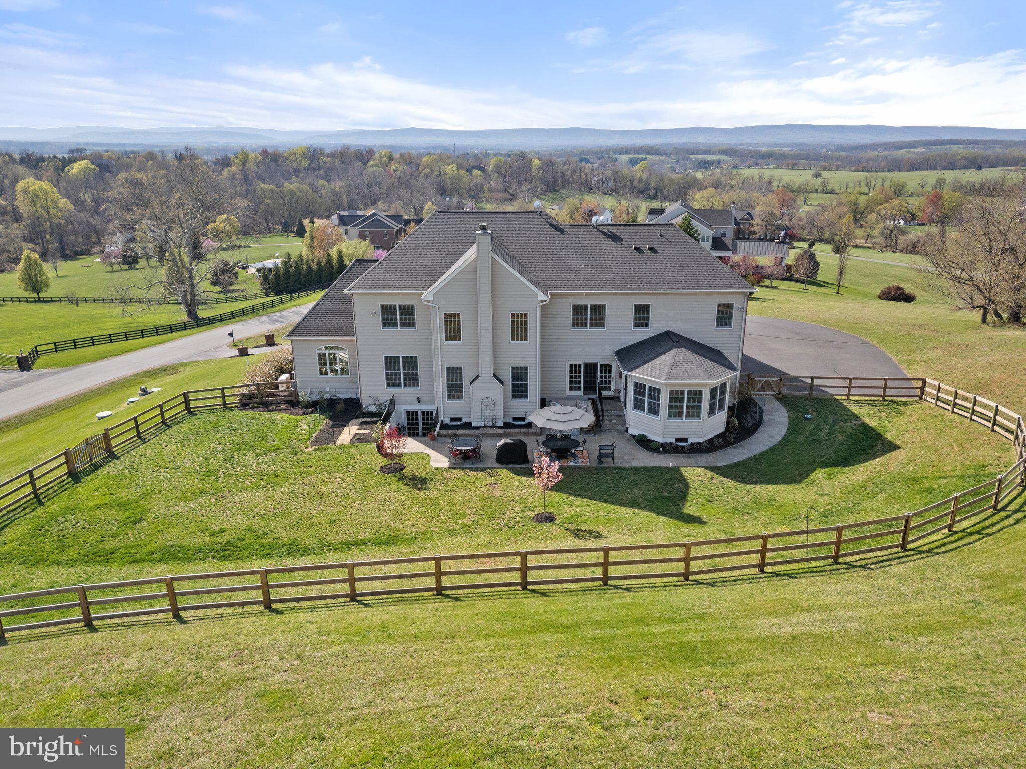 WATERFORD - Residential