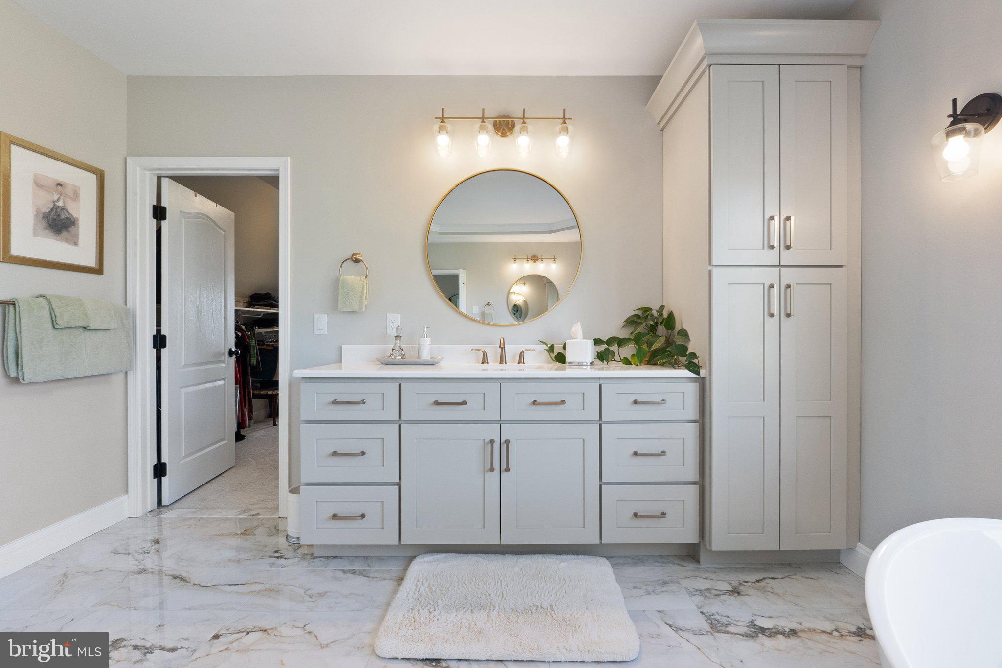 WATERFORD - Residential