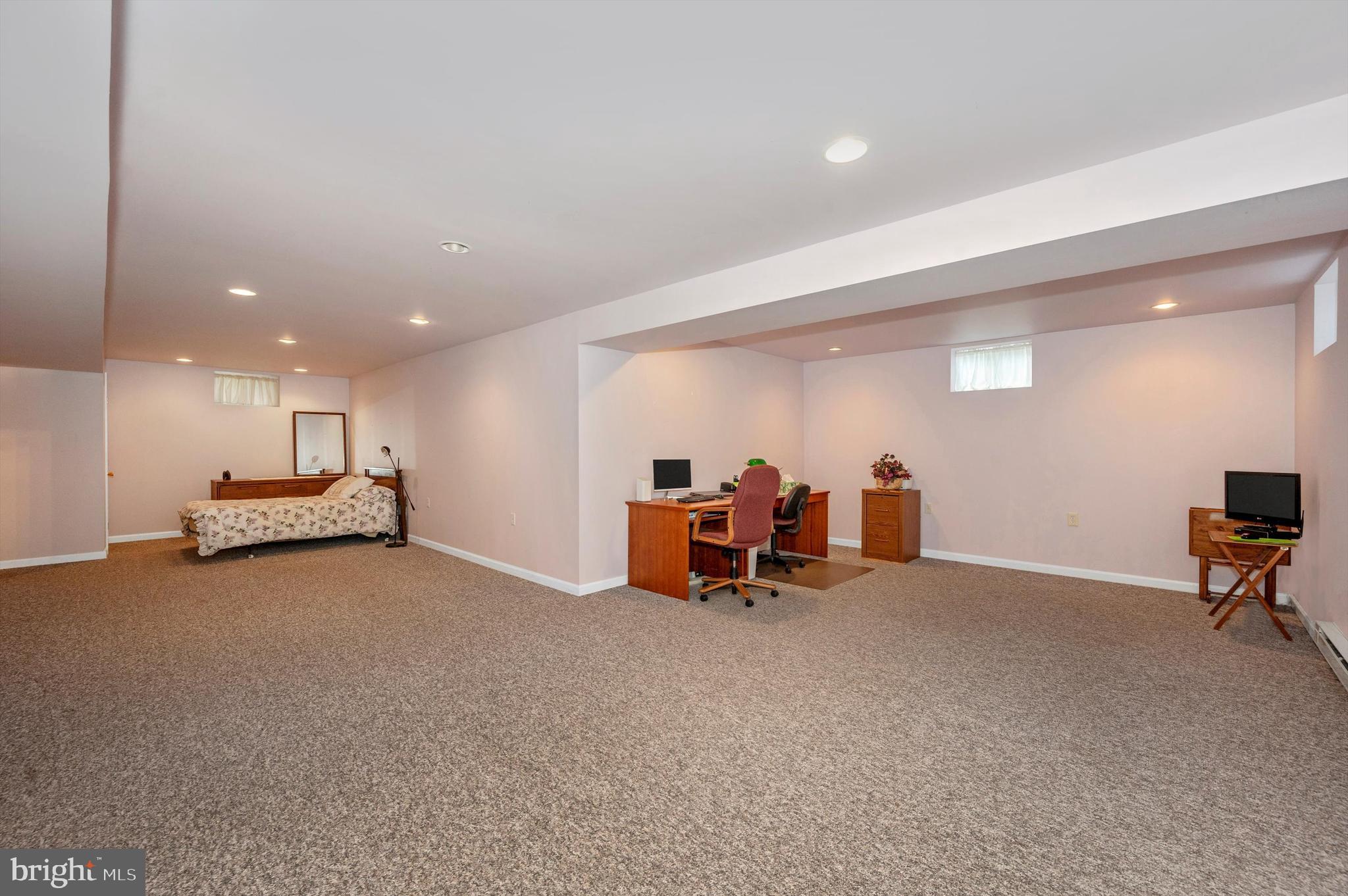 AMBERFIELD - Residential