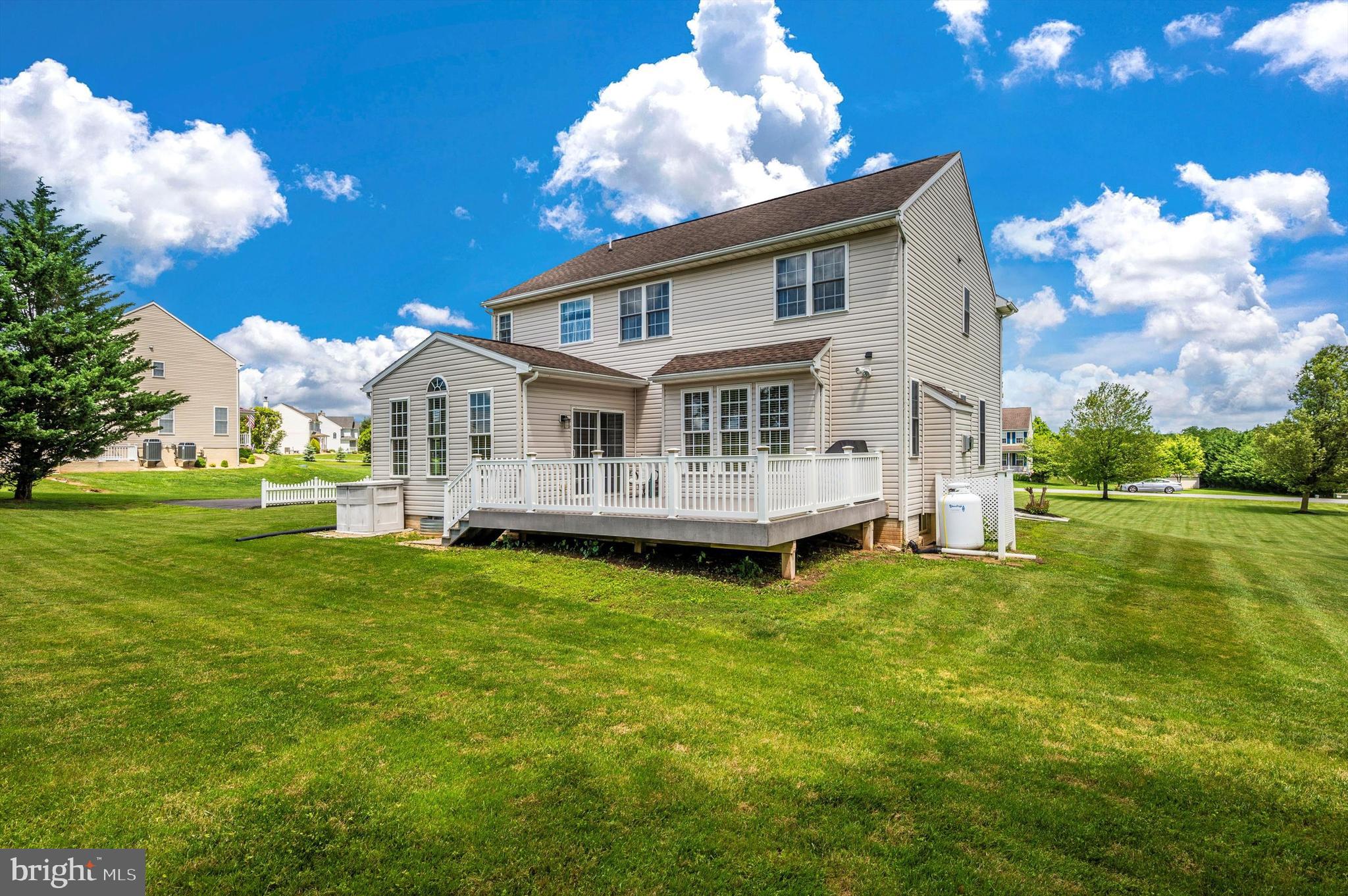 AMBERFIELD - Residential