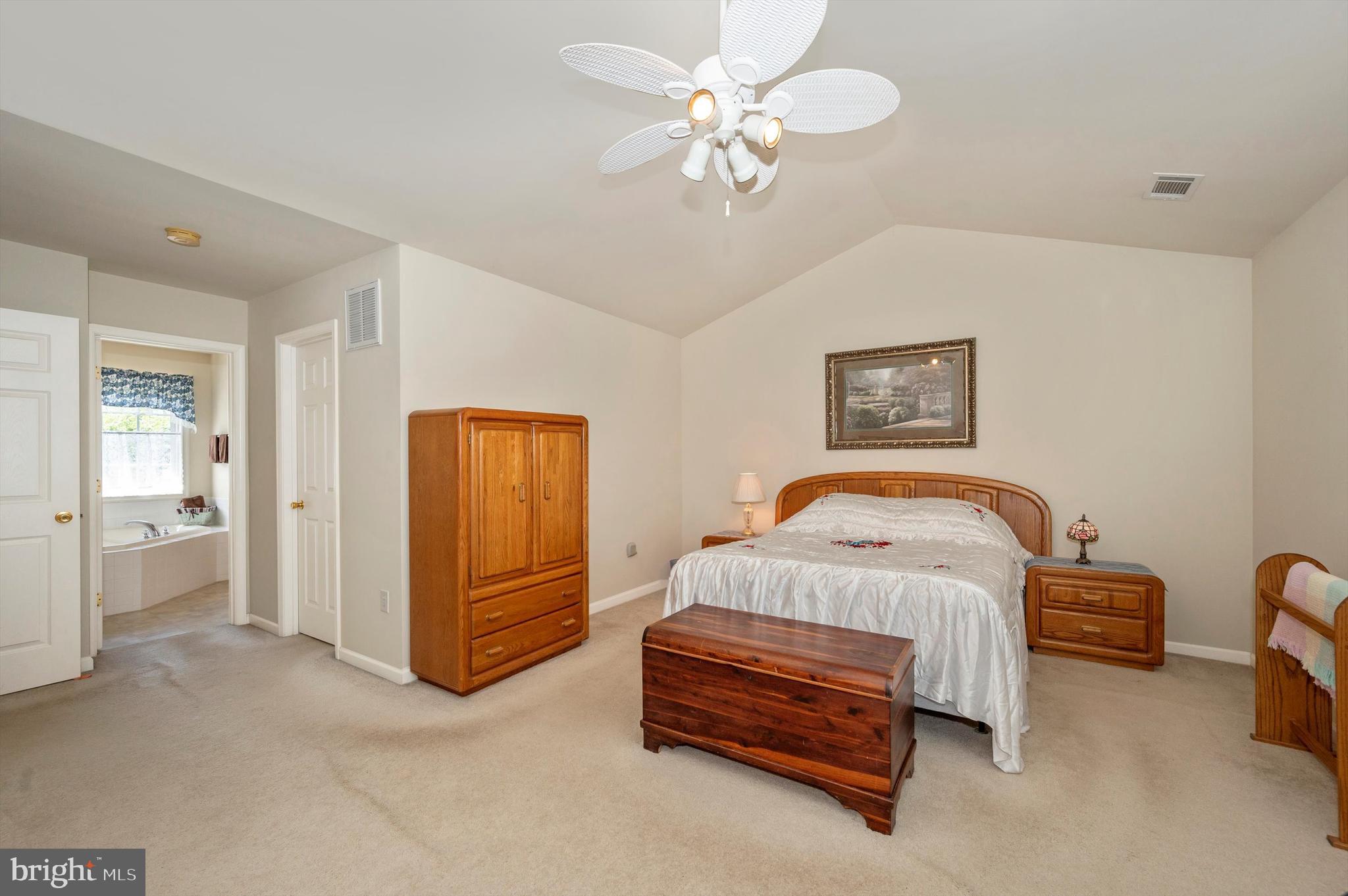 AMBERFIELD - Residential