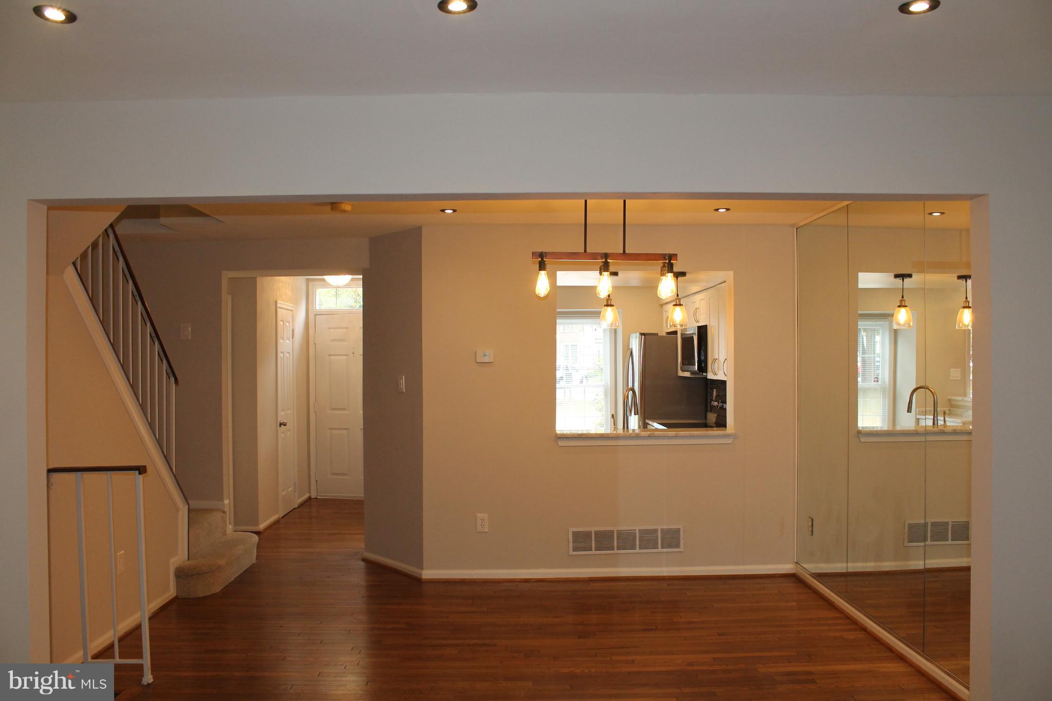 SILVER SPRING CNTRY CLUB - Residential