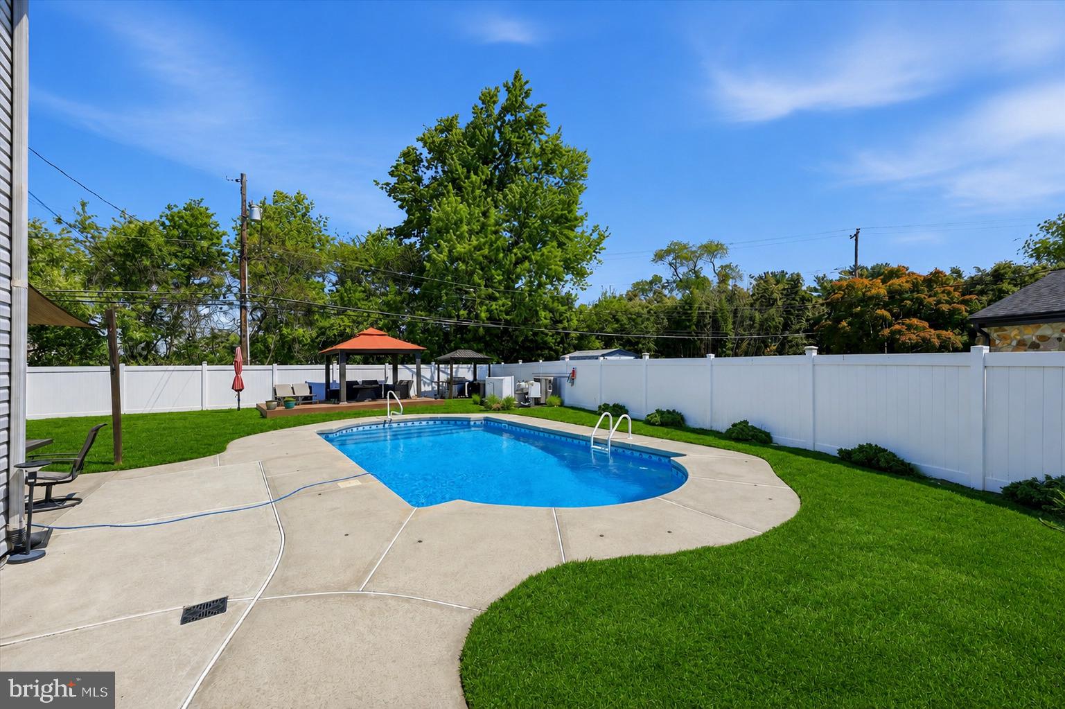 STONEYBROOK - Residential
