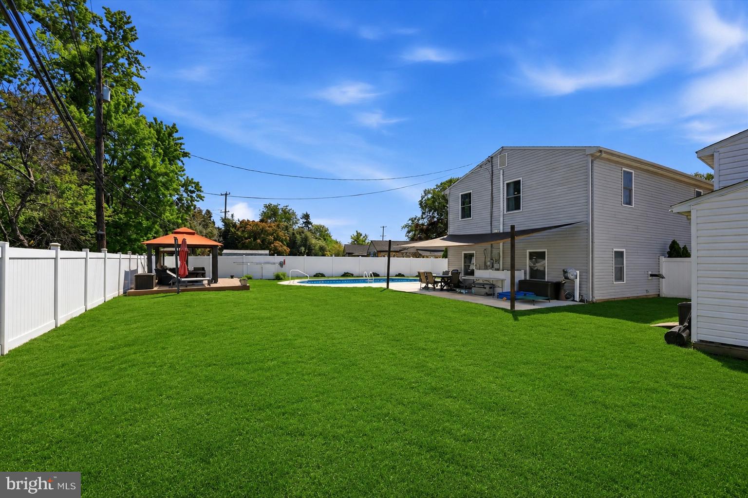 STONEYBROOK - Residential