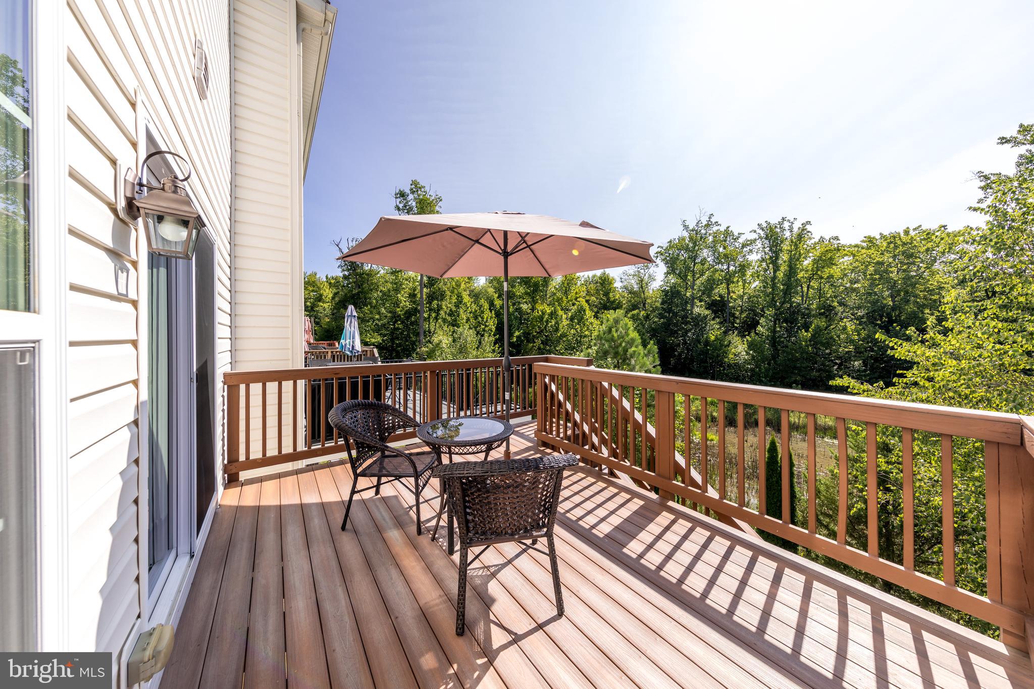 HOLLY WOODS - Residential